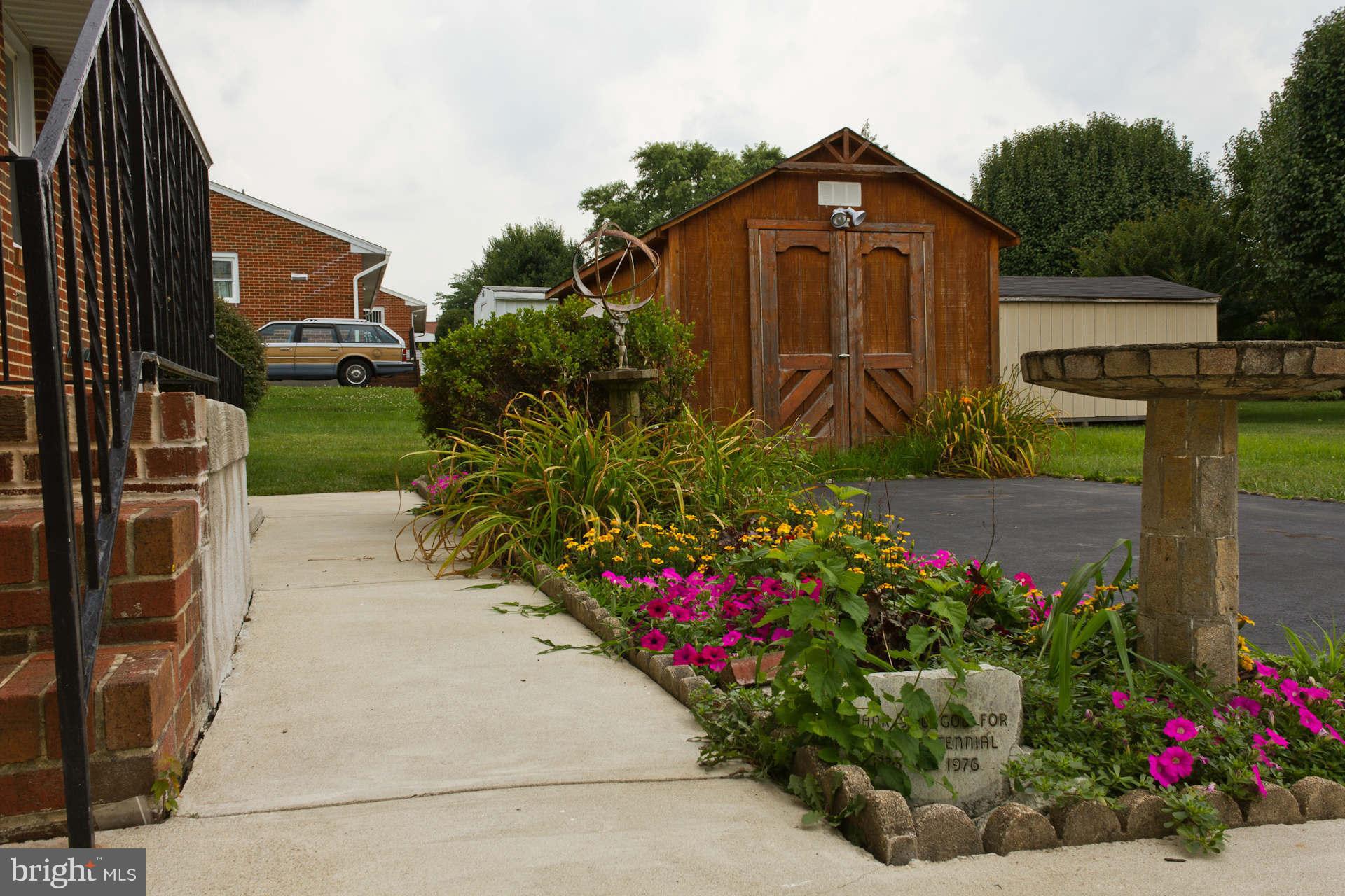 RAMBLEBROOK - Residential