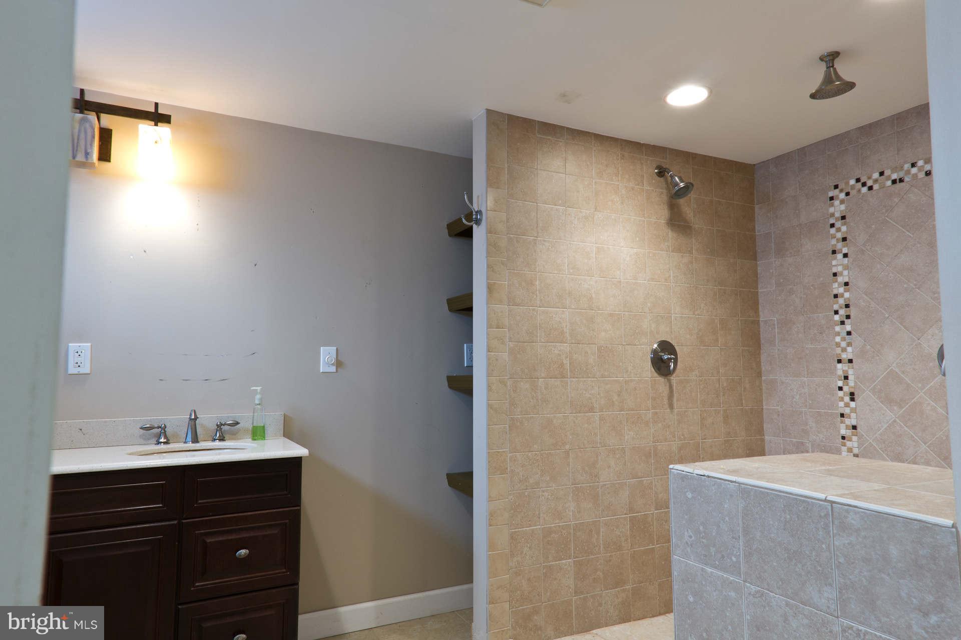 RAMBLEBROOK - Residential