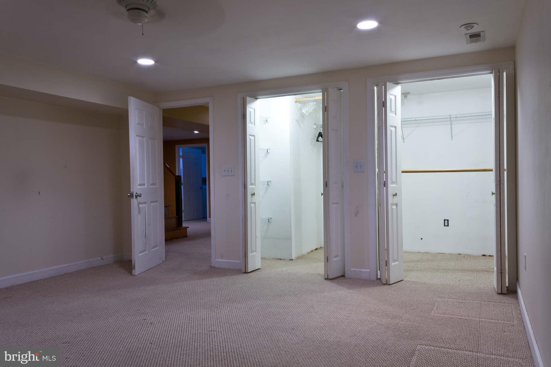 RAMBLEBROOK - Residential