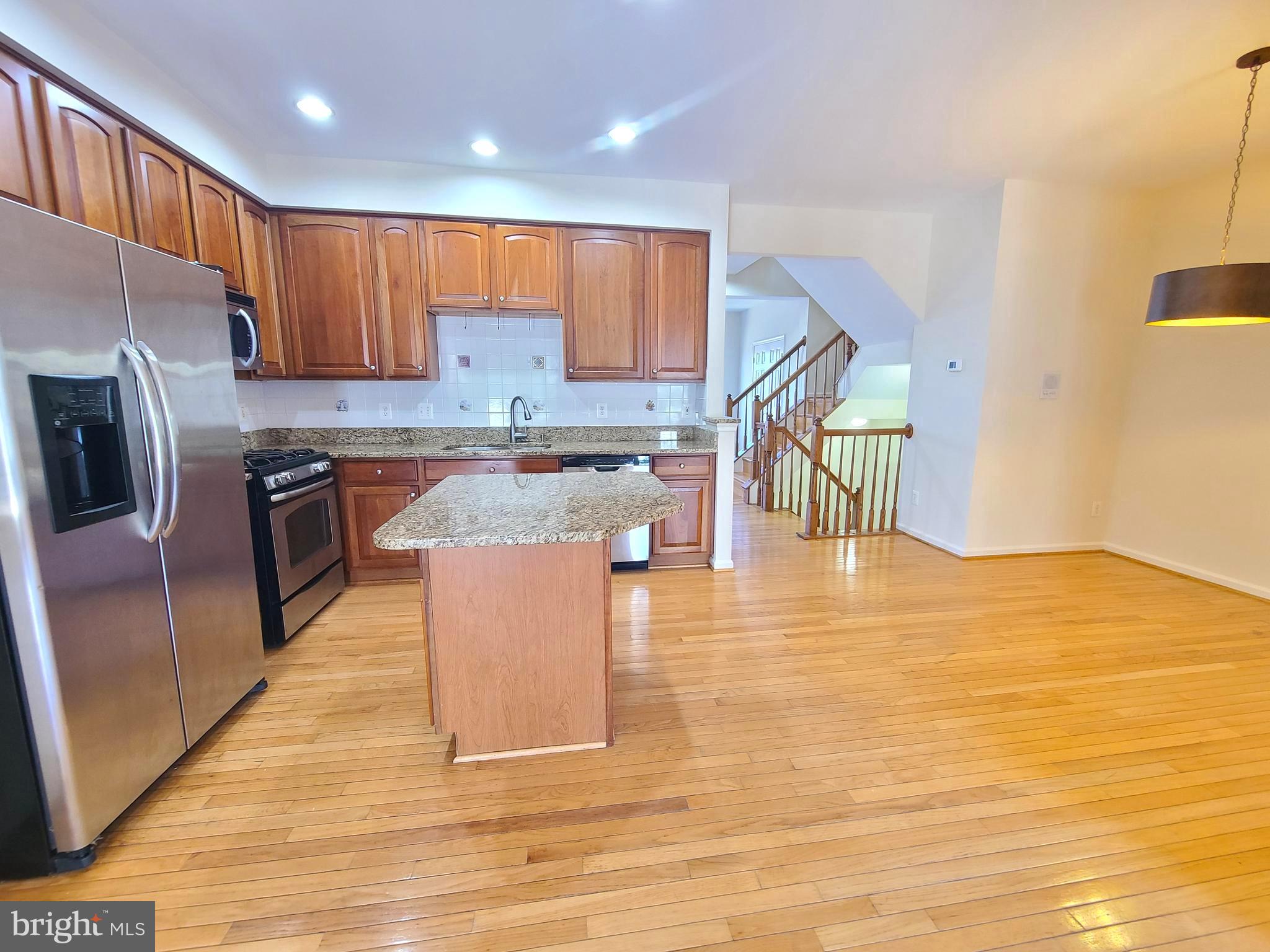 LORTON STATION SOUTH - Residential