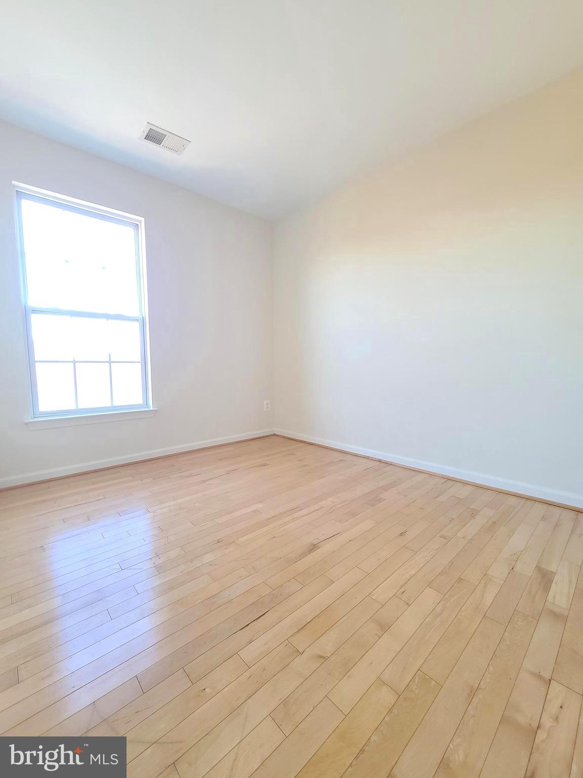 LORTON STATION SOUTH - Residential