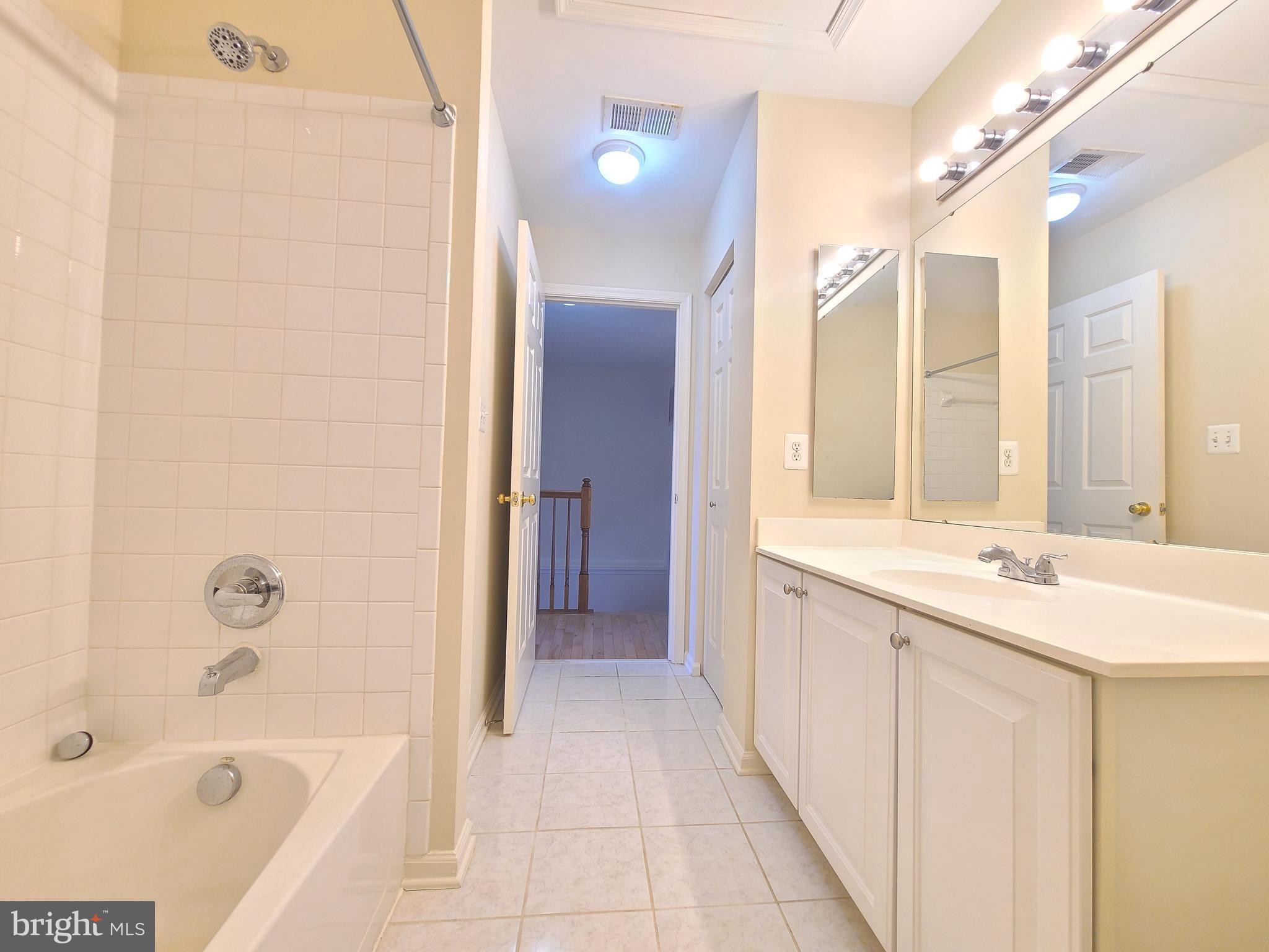 LORTON STATION SOUTH - Residential