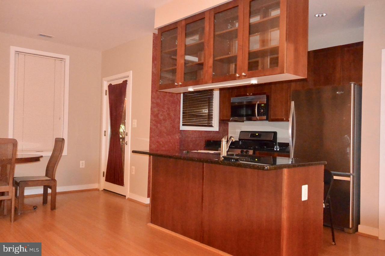 181 E REED AVENUE 313