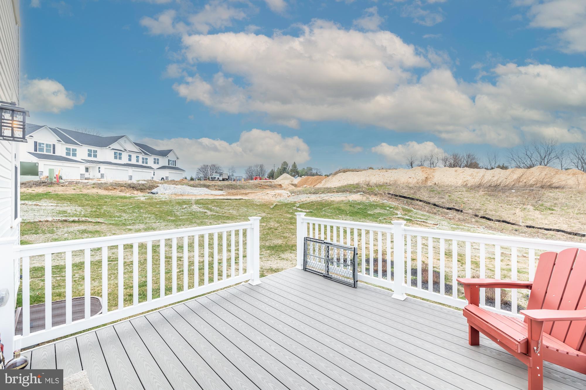 CROSS CREEK - Residential