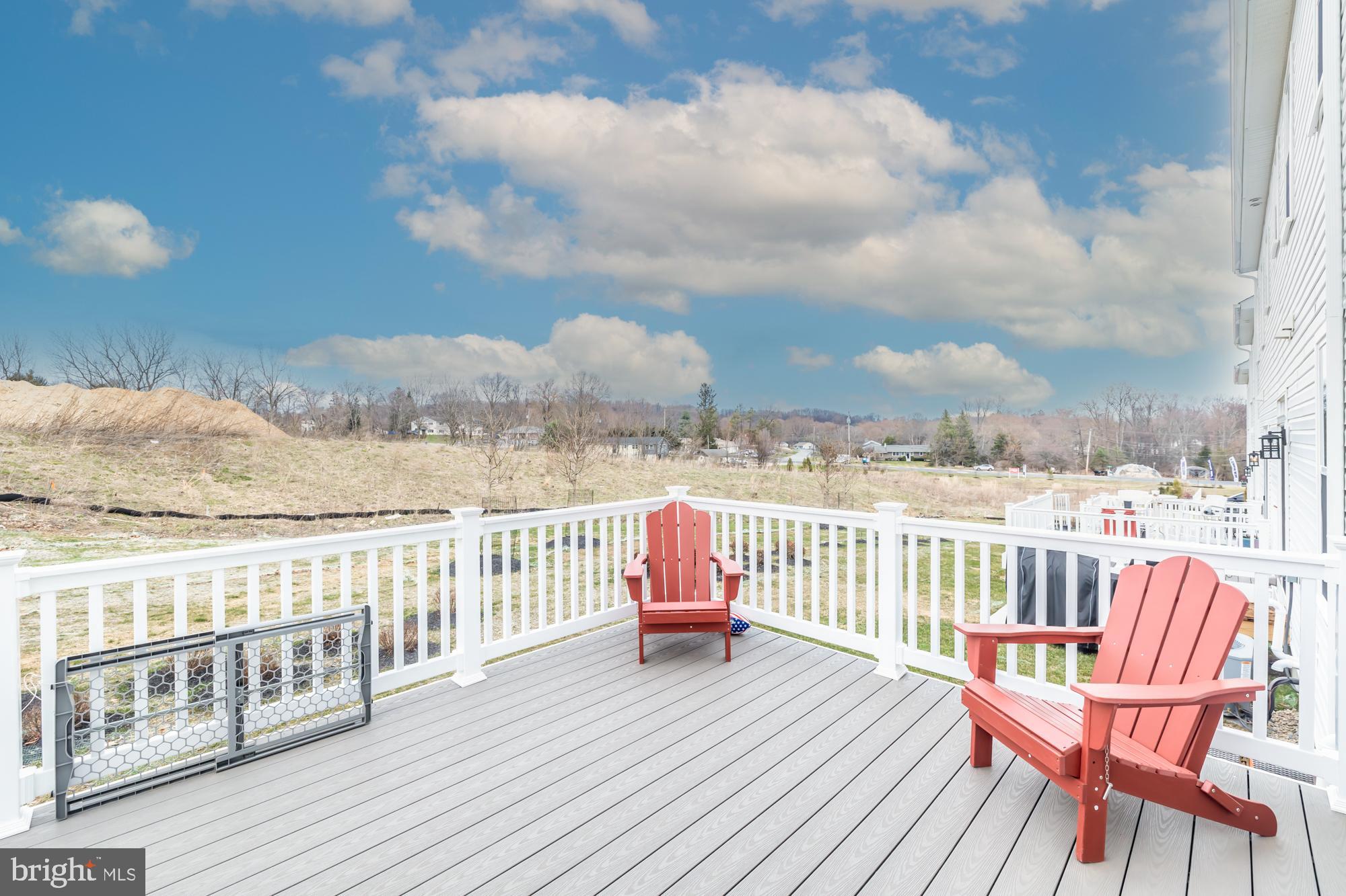 CROSS CREEK - Residential