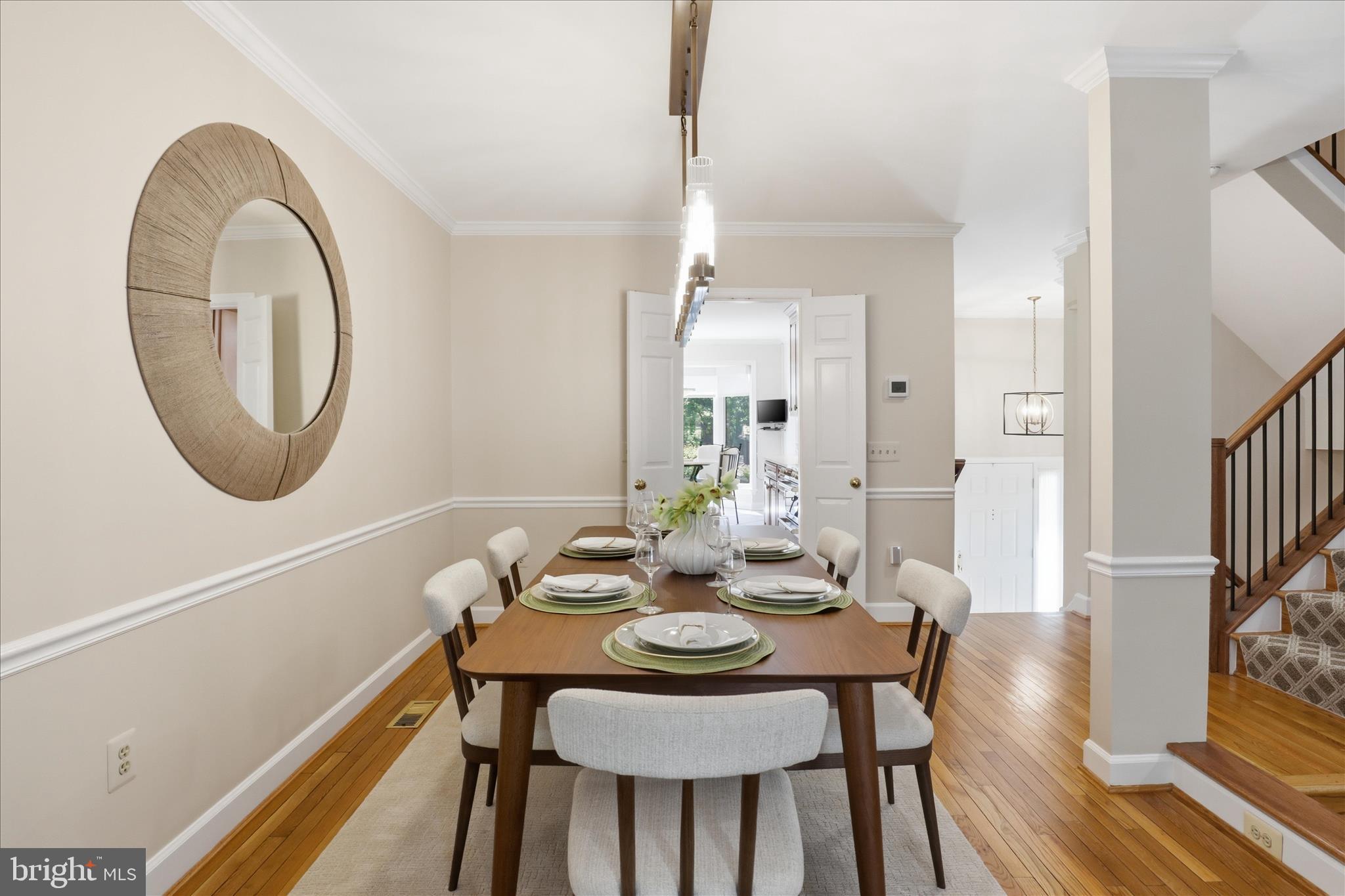 HAMPTONS OF MCLEAN - Residential