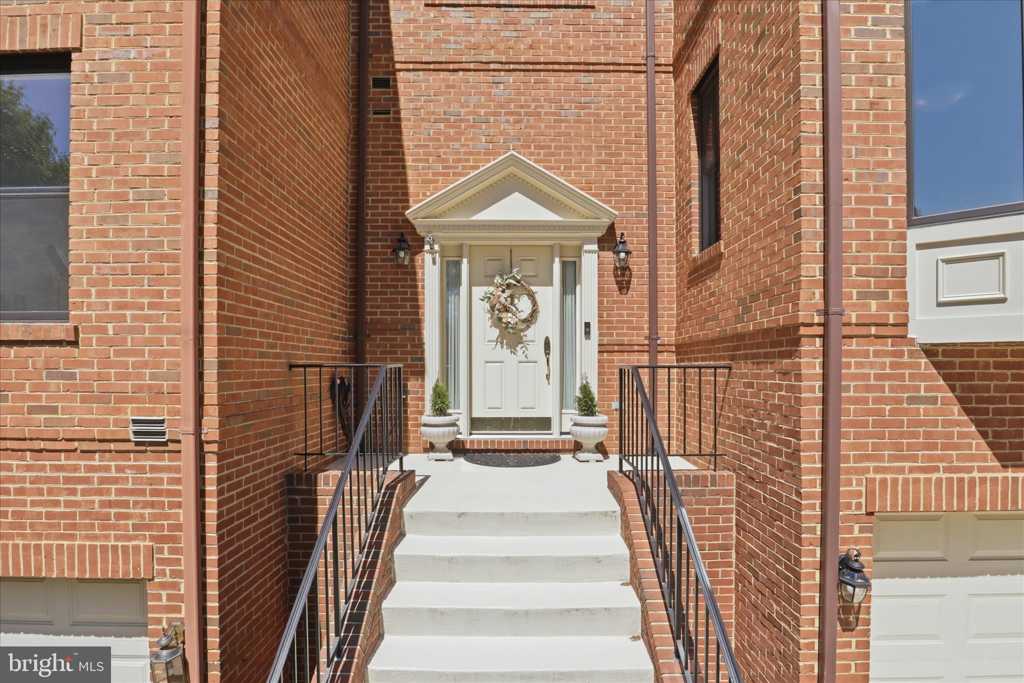 1496 HAMPTON HILL CIRCLE