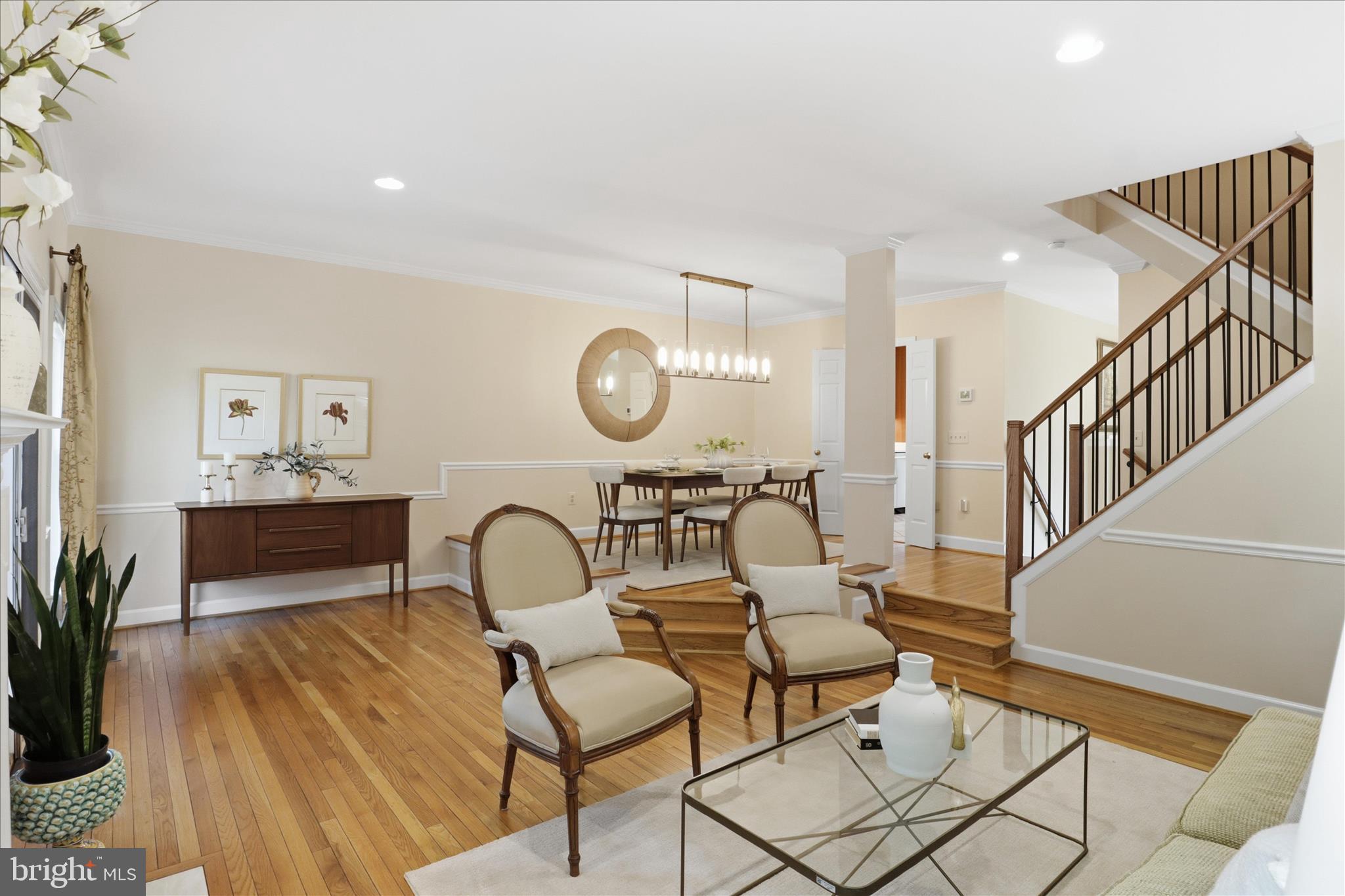 HAMPTONS OF MCLEAN - Residential