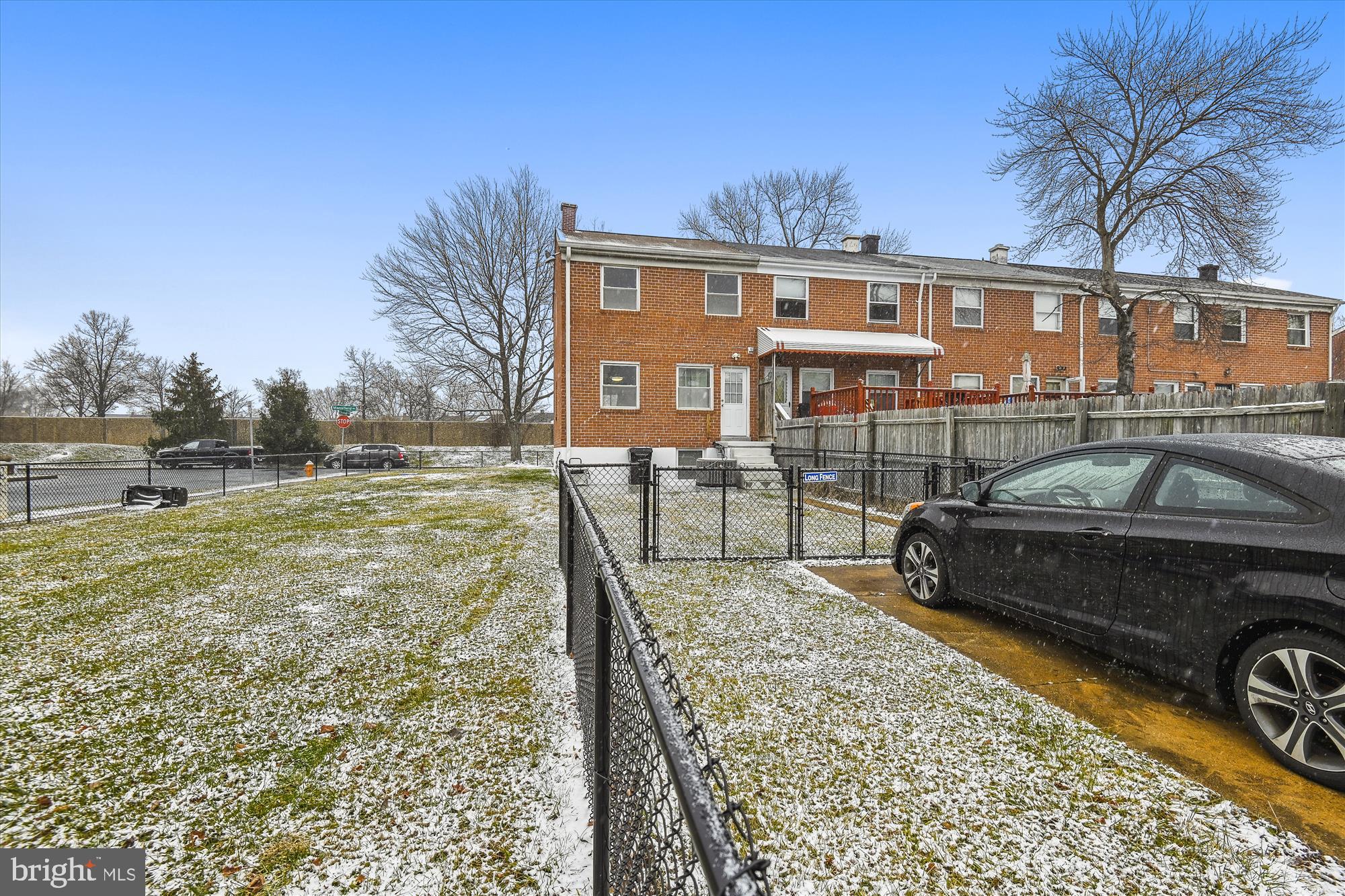 COUNTRY RIDGE - Residential