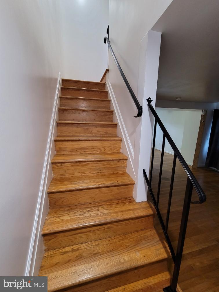 COUNTRY RIDGE - Residential