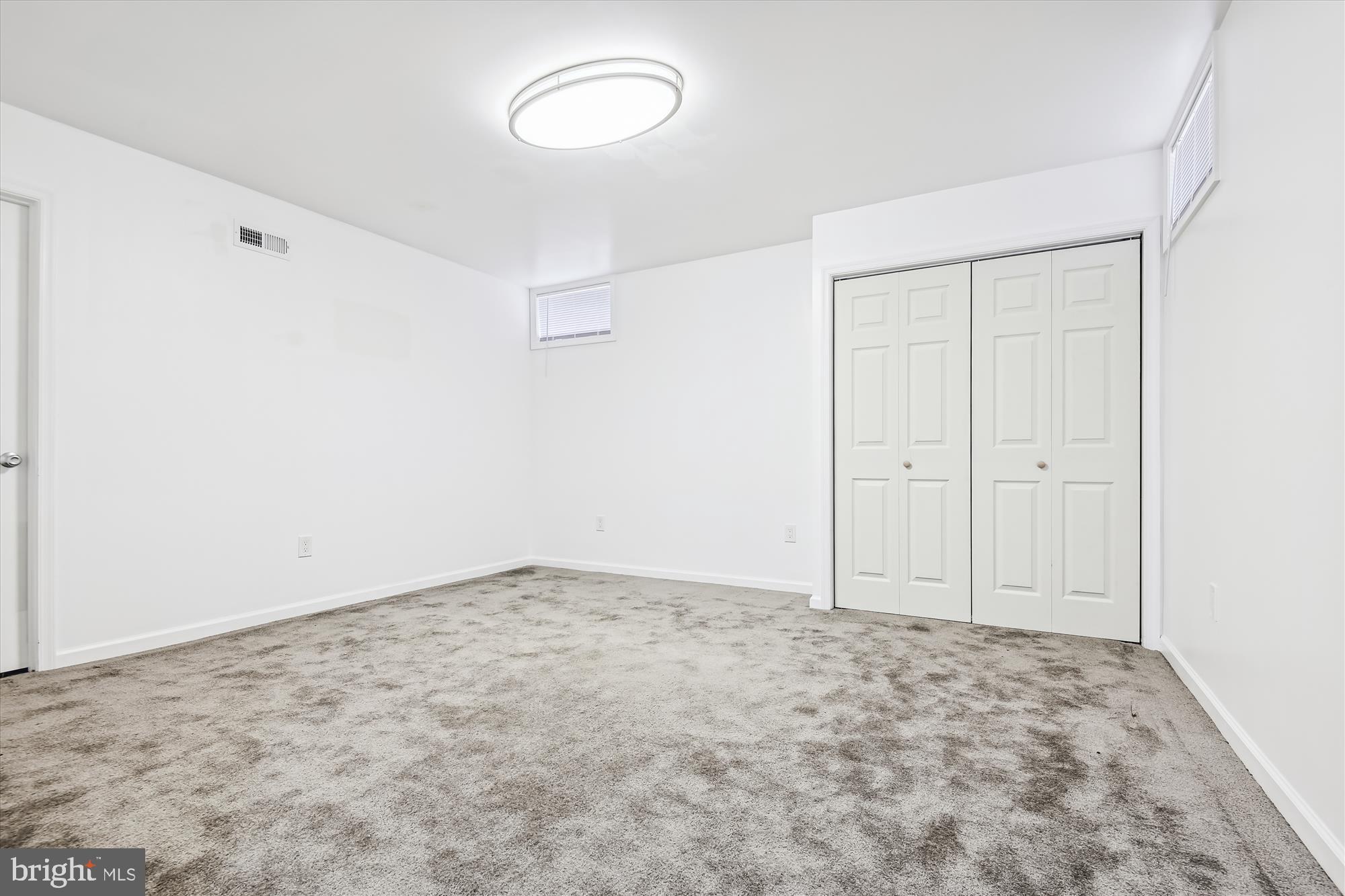 COUNTRY RIDGE - Residential