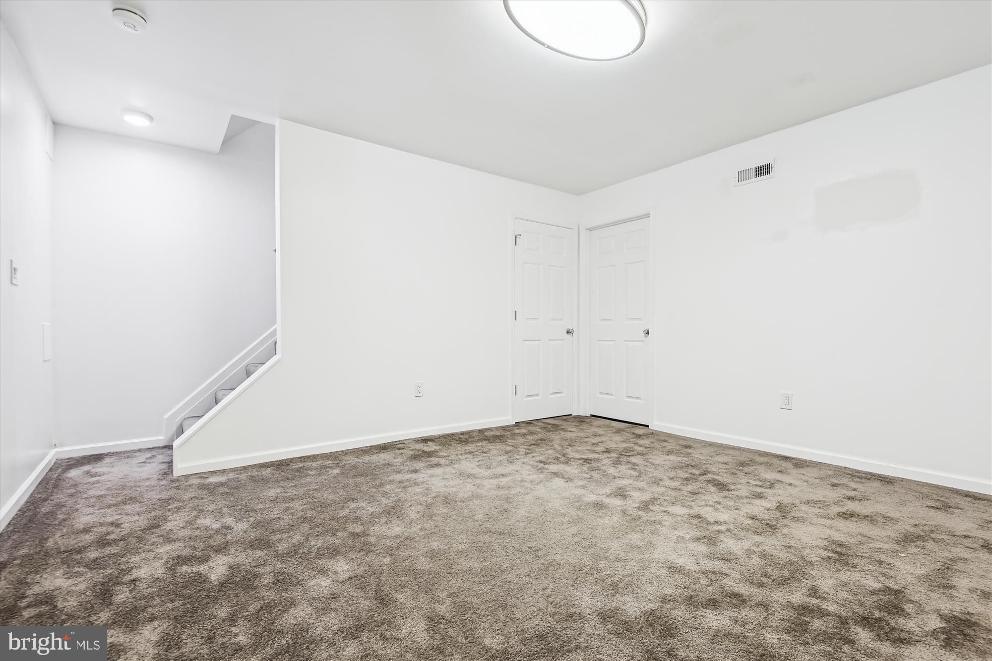 COUNTRY RIDGE - Residential