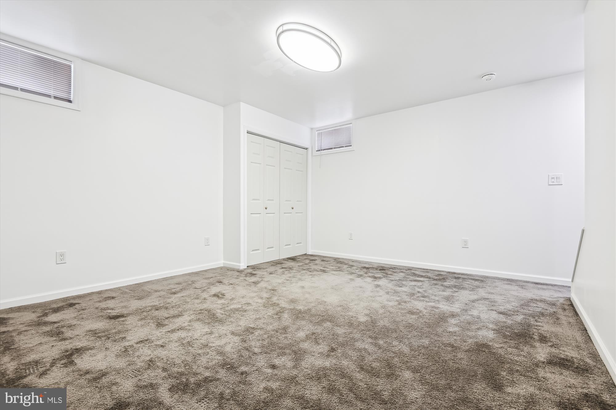 COUNTRY RIDGE - Residential