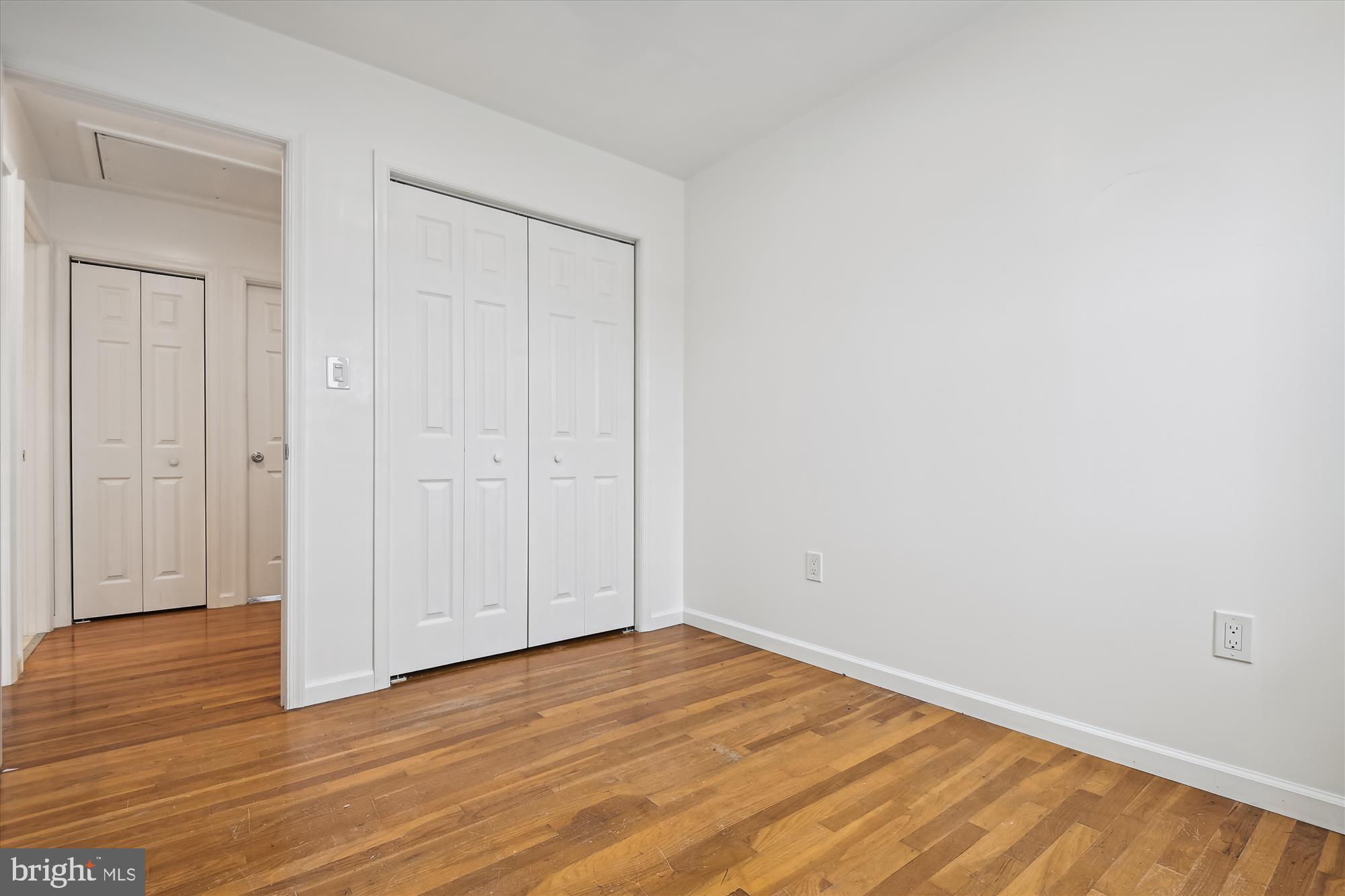 COUNTRY RIDGE - Residential