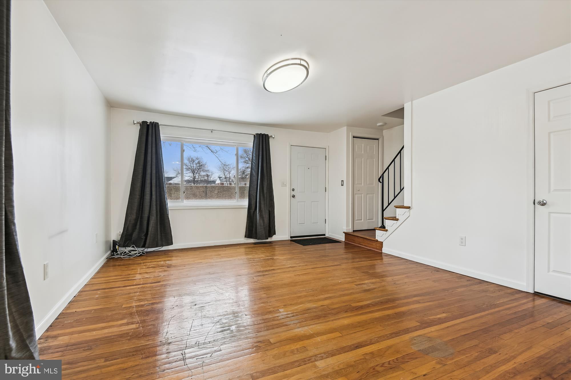 COUNTRY RIDGE - Residential