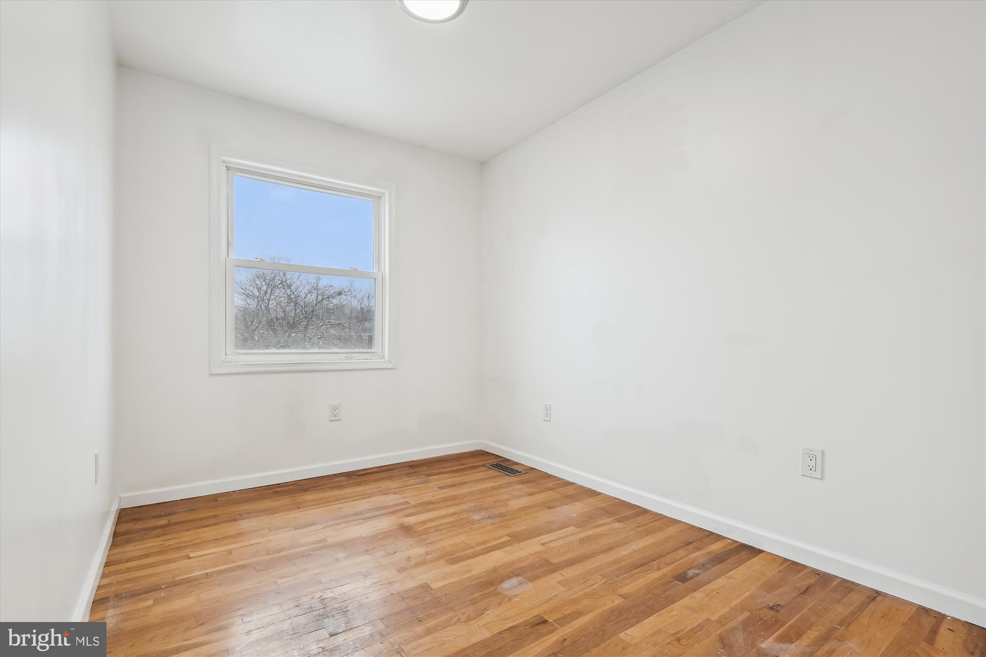 COUNTRY RIDGE - Residential