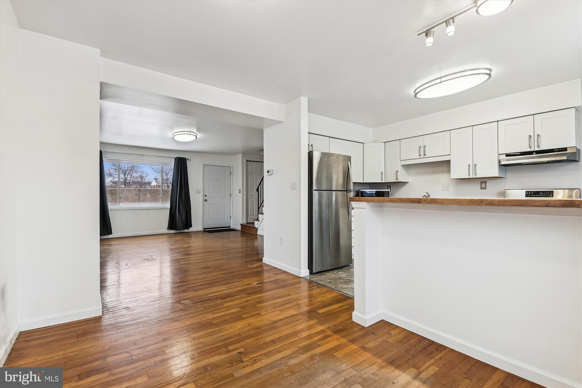 COUNTRY RIDGE - Residential