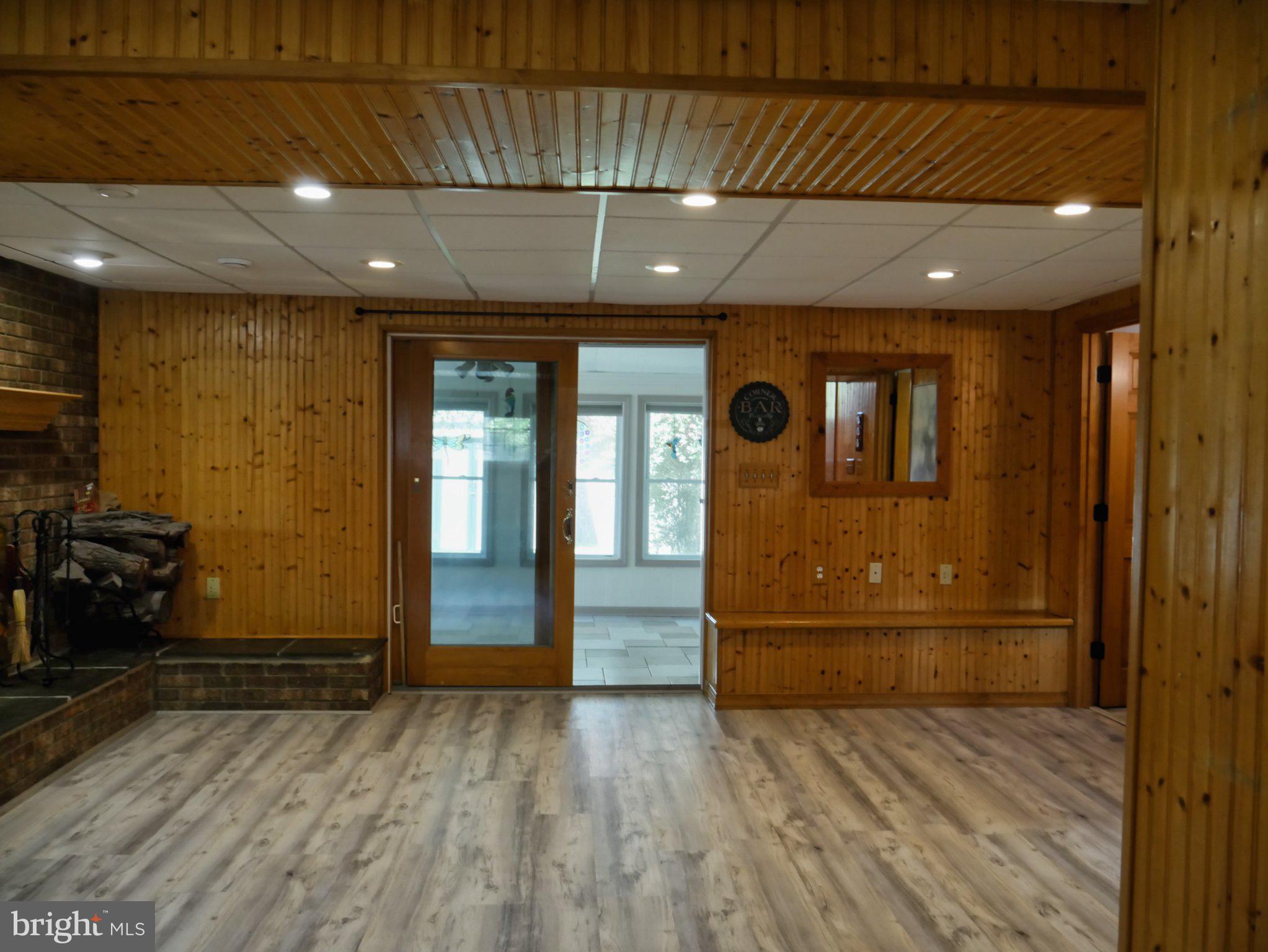 RIPPLING ESTATES - Residential