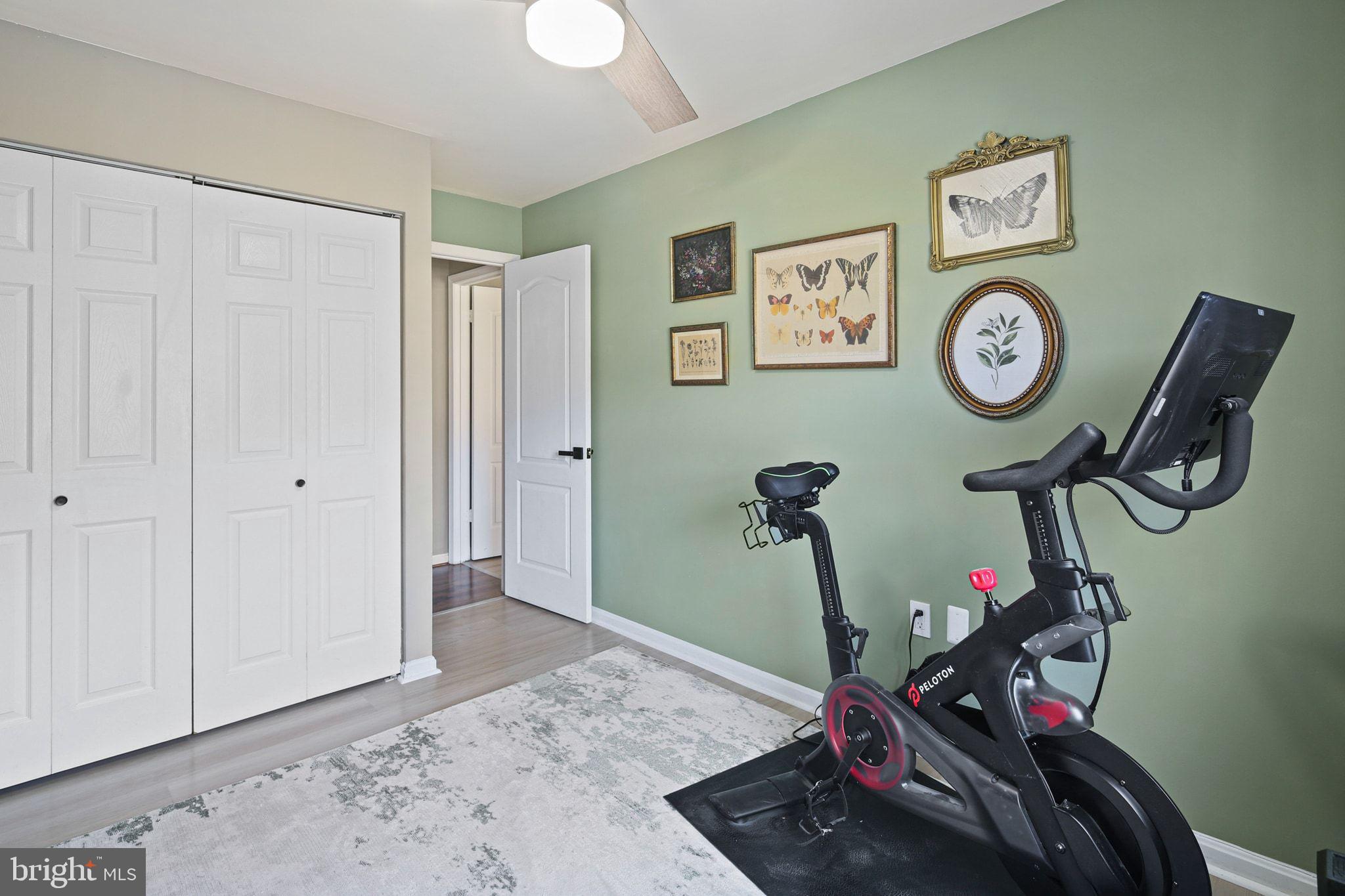 MONTGOMERY RUN - Residential