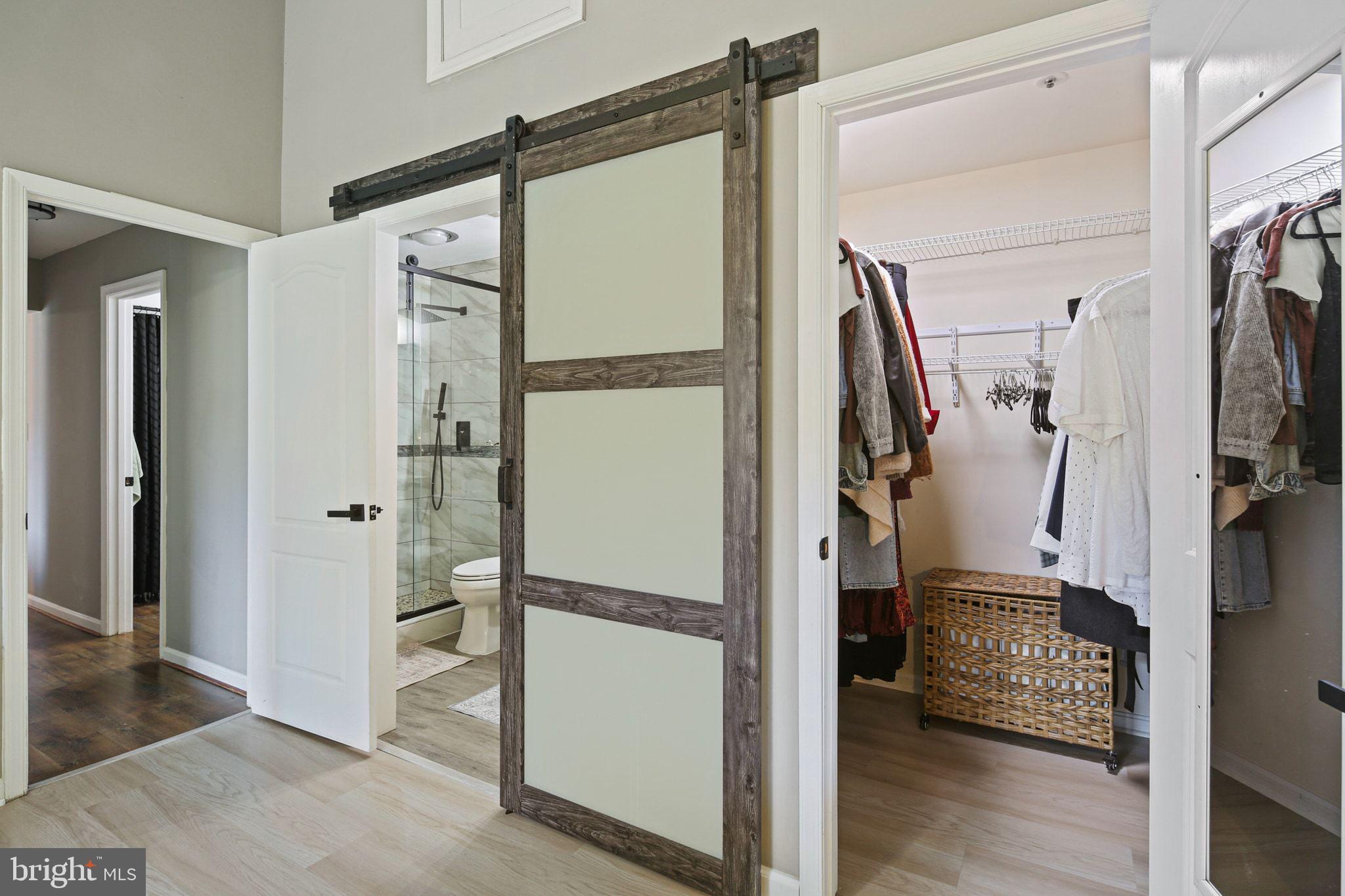 MONTGOMERY RUN - Residential