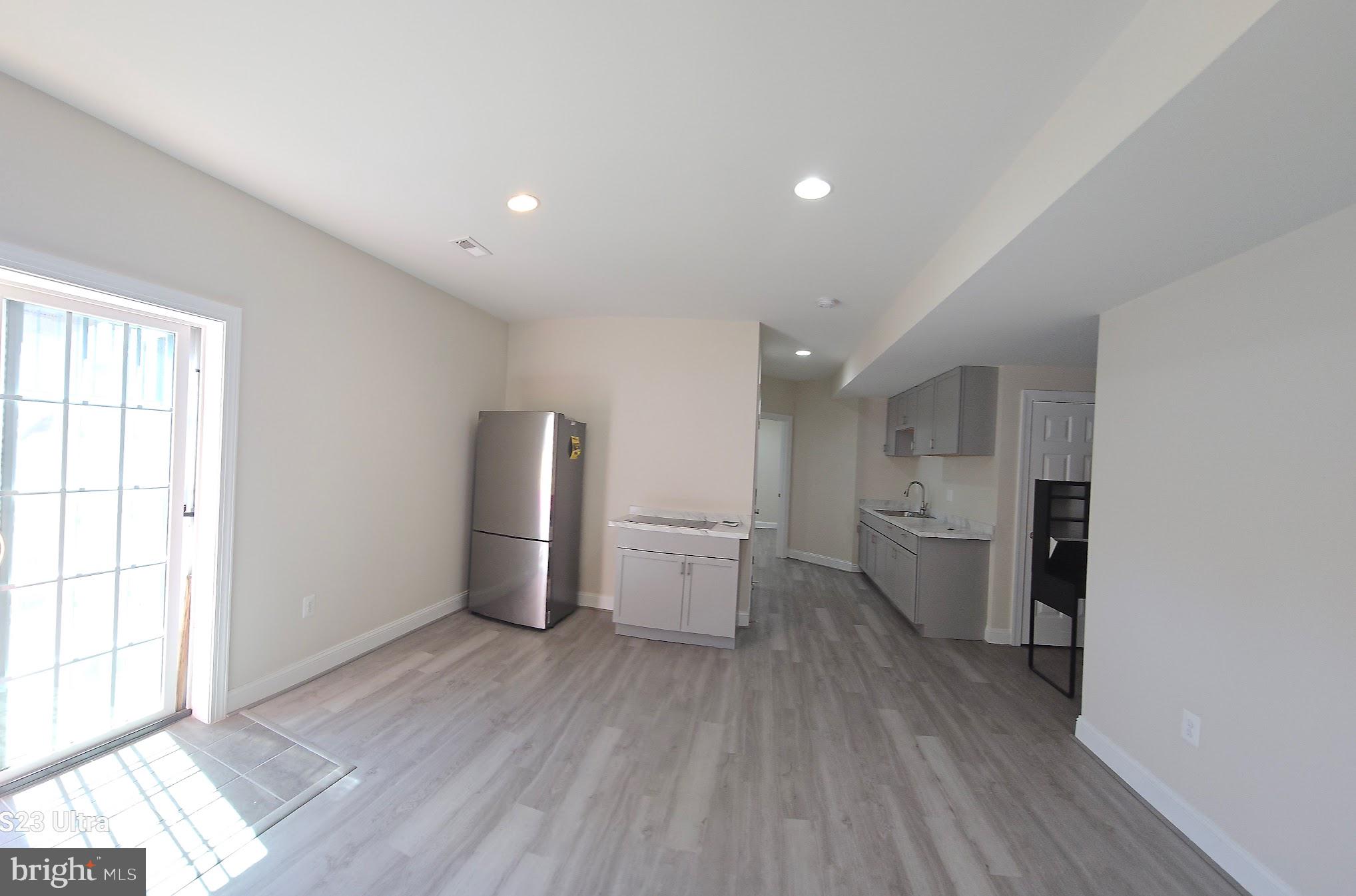 RIDGEFIELD - Residential Lease