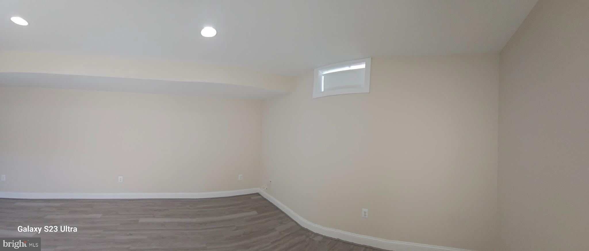 RIDGEFIELD - Residential Lease