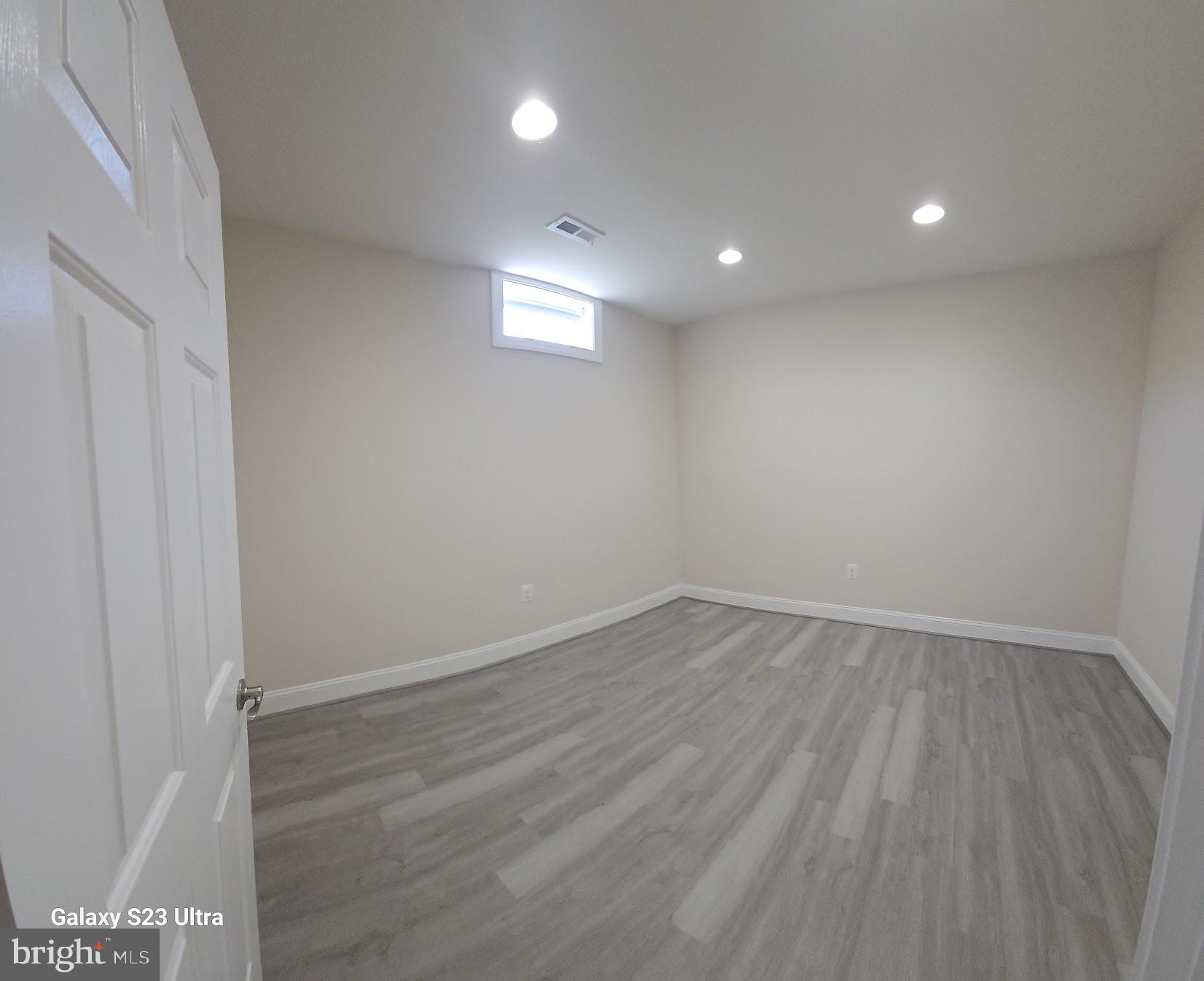 RIDGEFIELD - Residential Lease