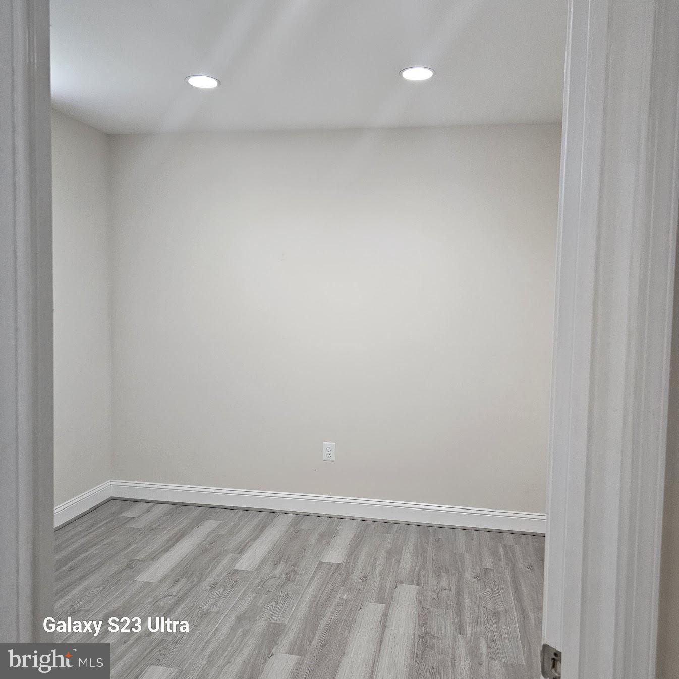 RIDGEFIELD - Residential Lease