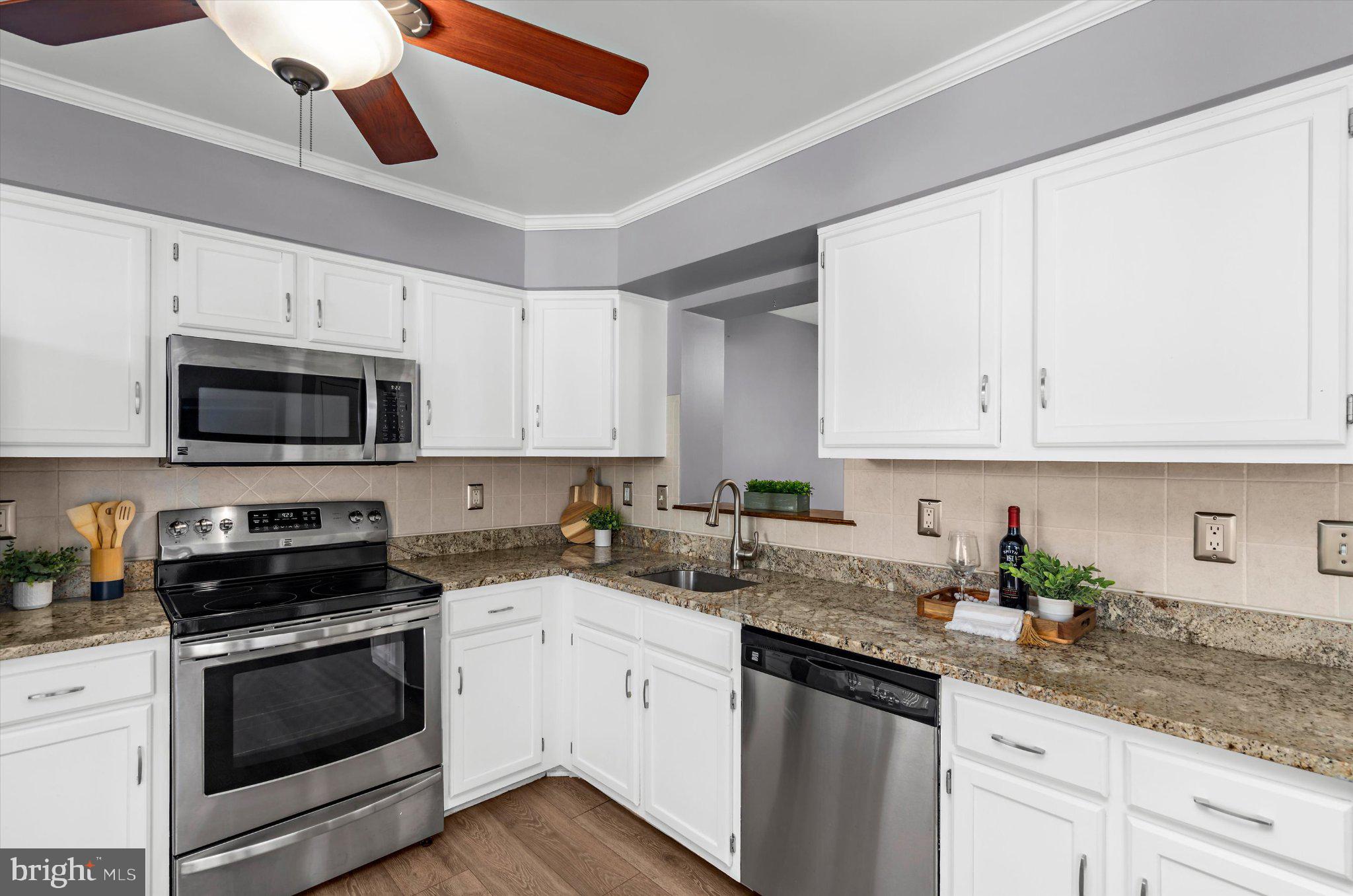 1144 OAKMOOR COURT 1144