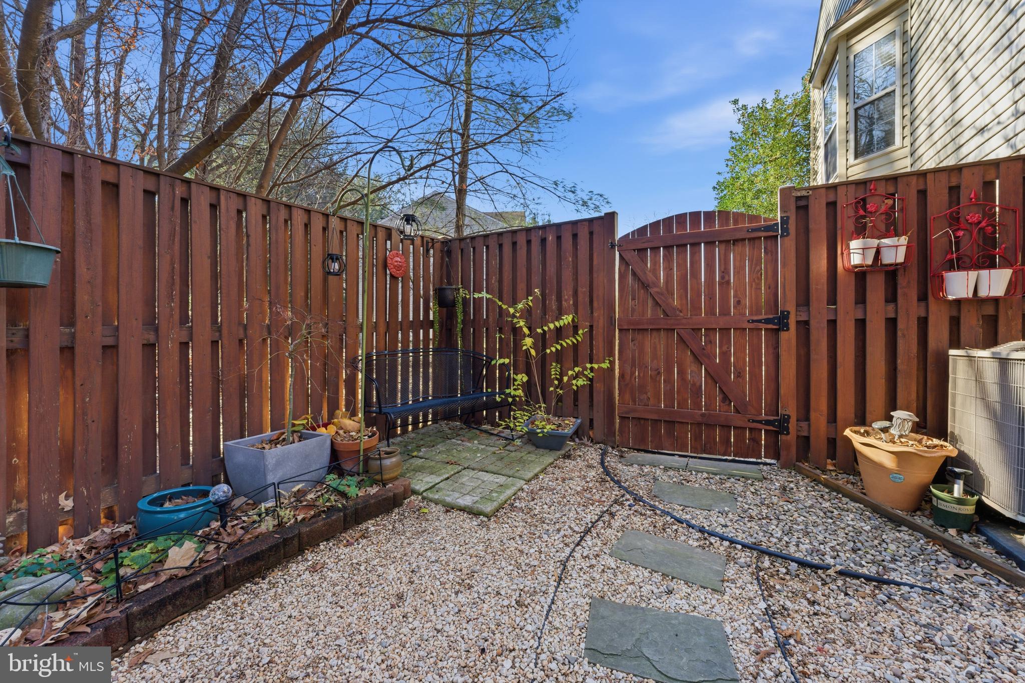 CENTREVILLE GREEN - Residential