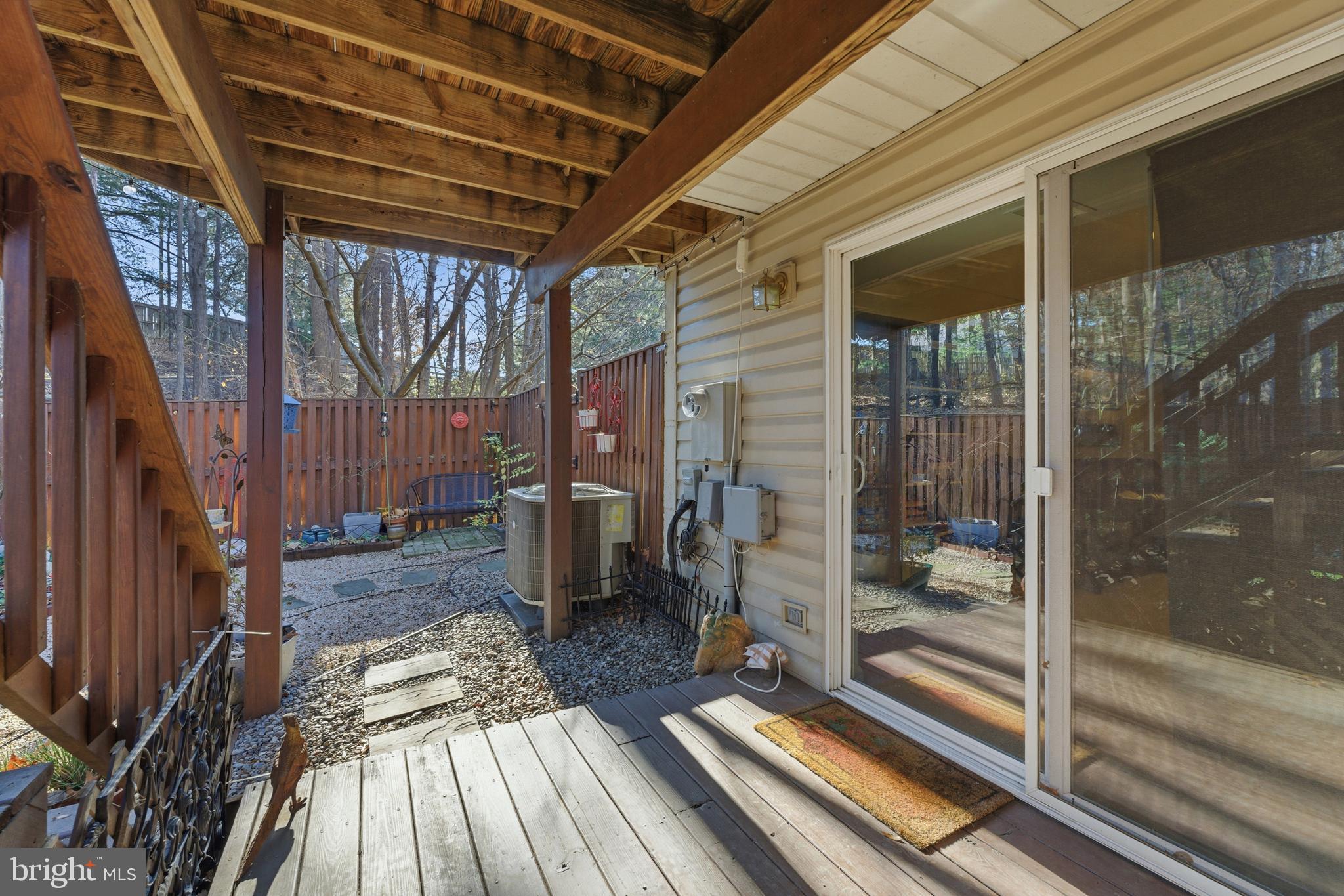 CENTREVILLE GREEN - Residential