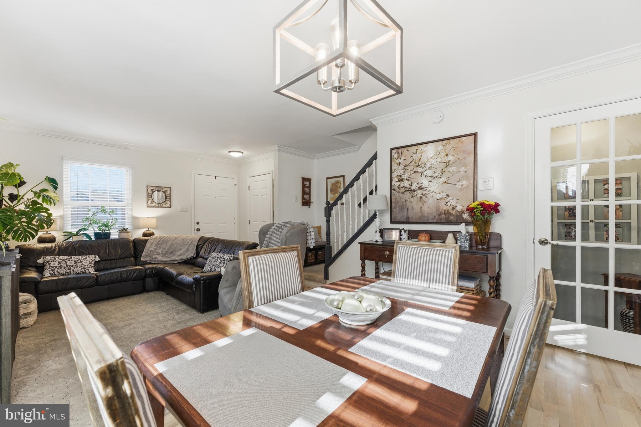 CENTREVILLE GREEN - Residential