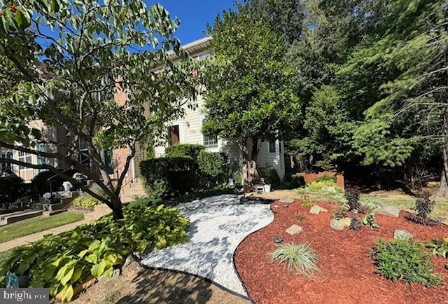 CENTREVILLE GREEN - Residential