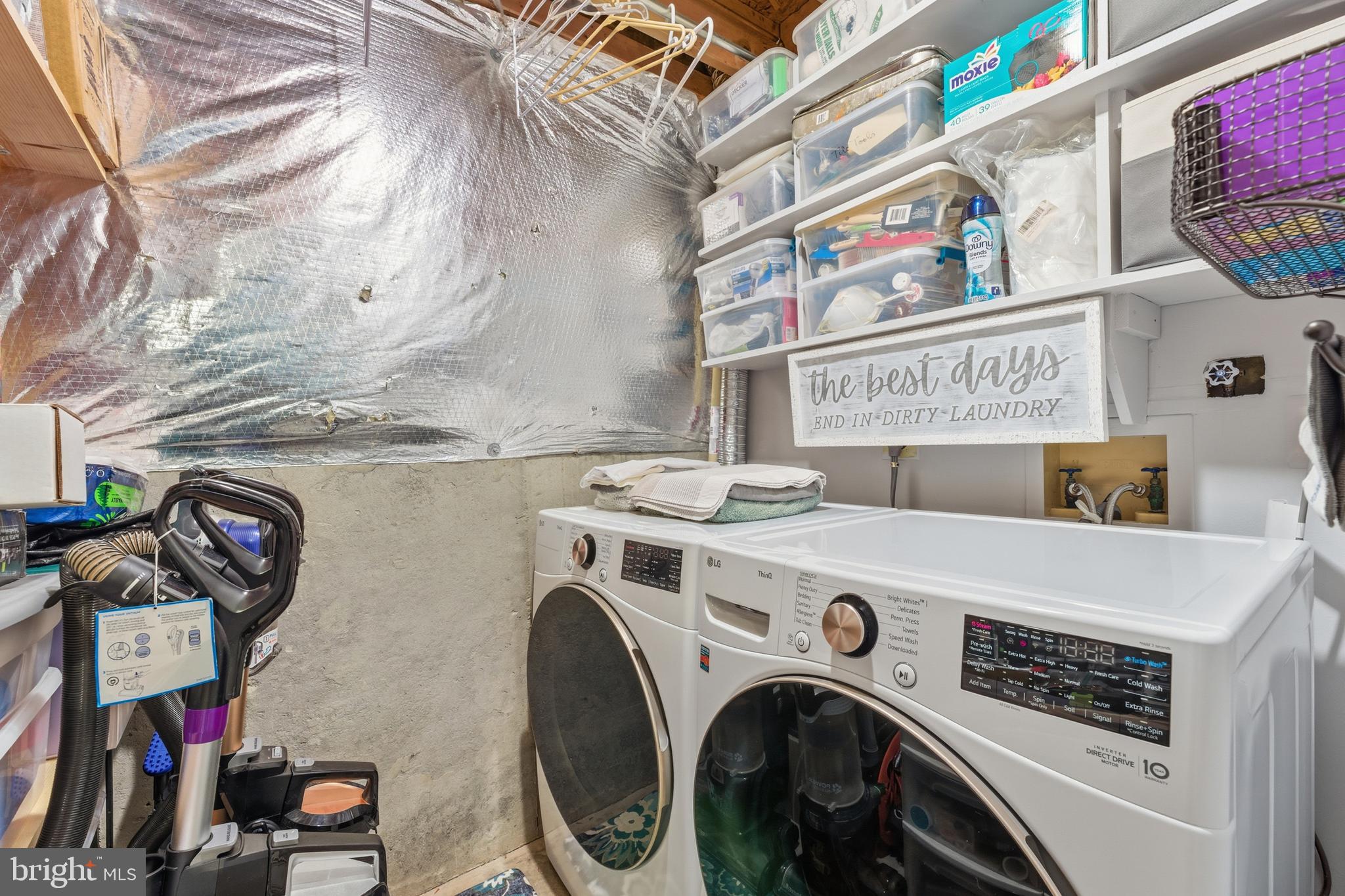 CENTREVILLE GREEN - Residential