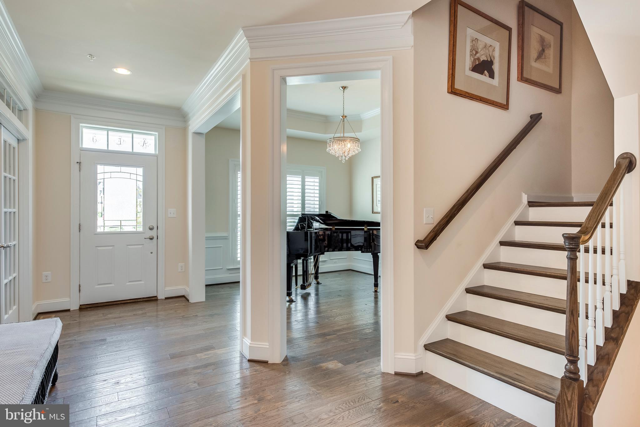 TWO RIVERS - Residential Lease