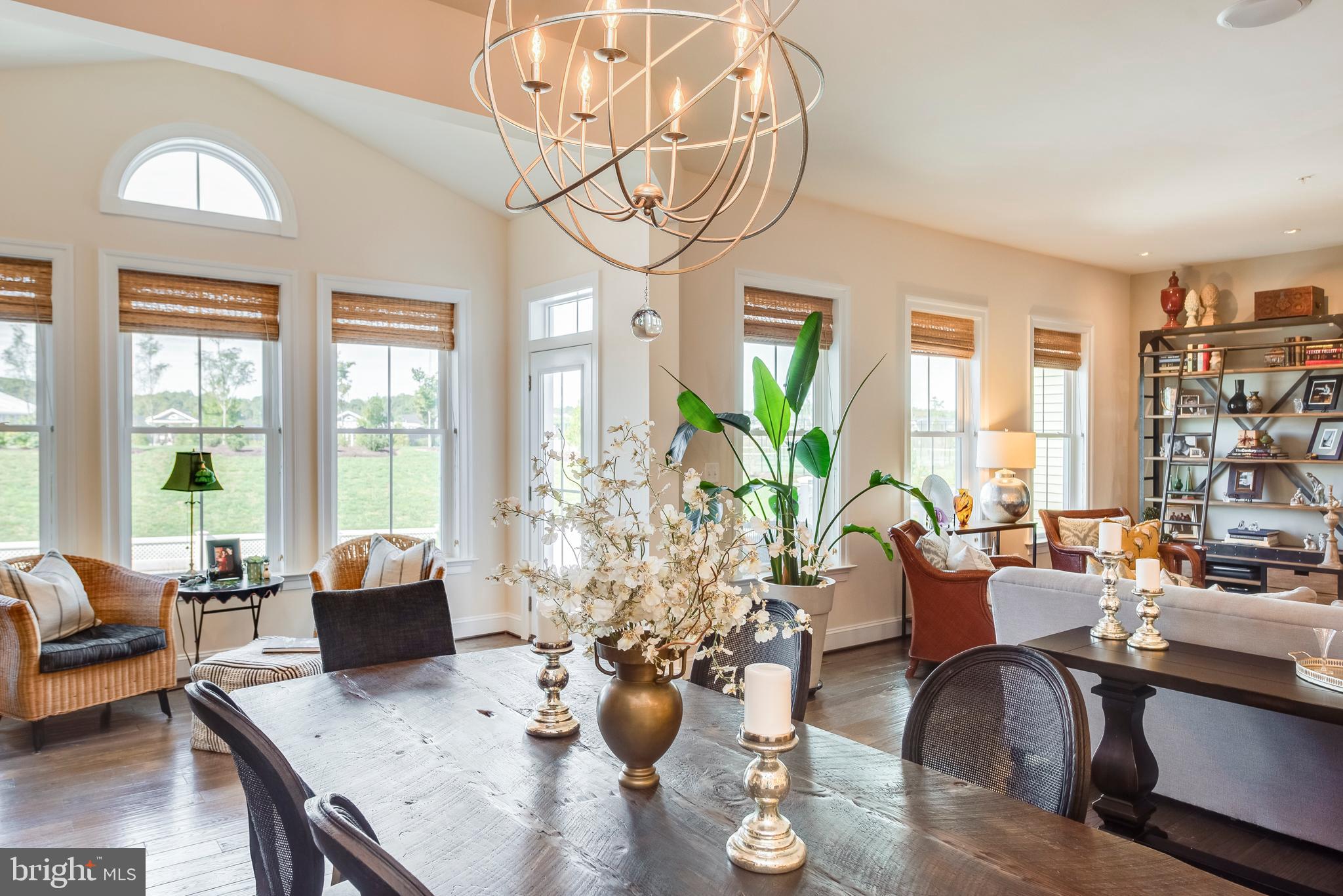 TWO RIVERS - Residential Lease