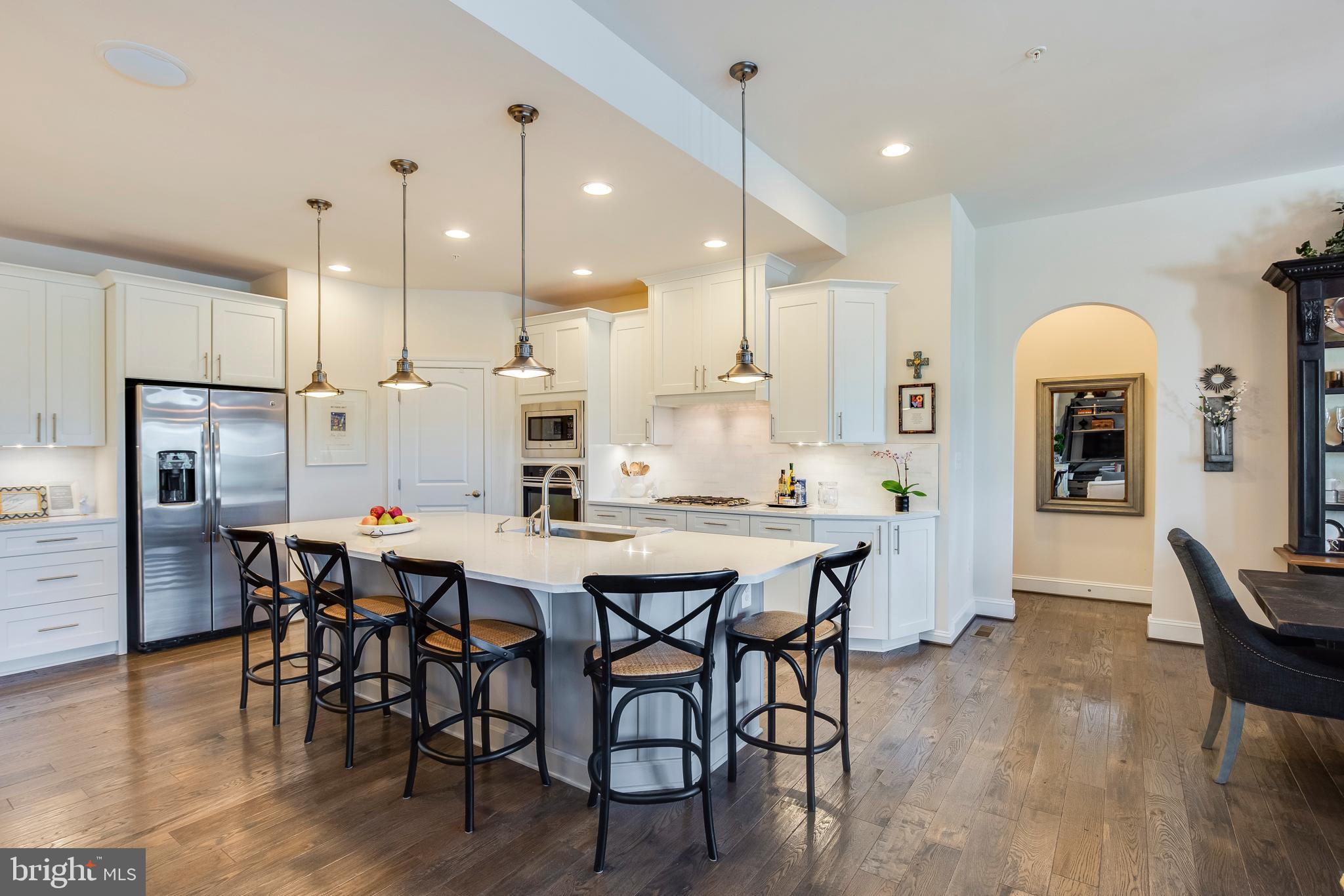 TWO RIVERS - Residential Lease