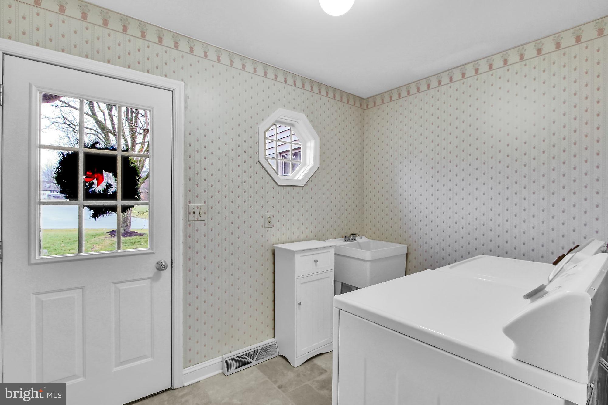 BROOKWOOD PERCH - Residential