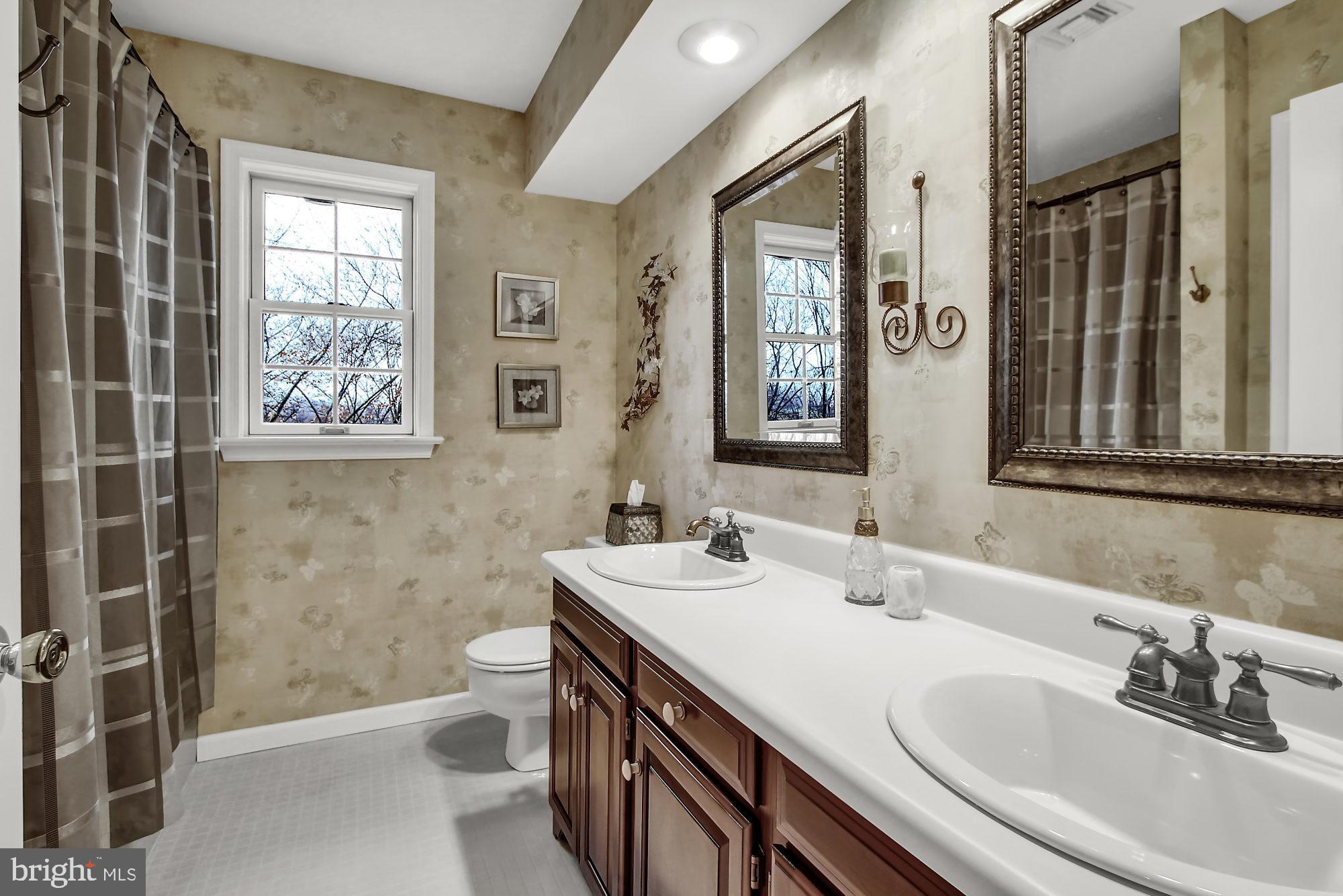 BROOKWOOD PERCH - Residential