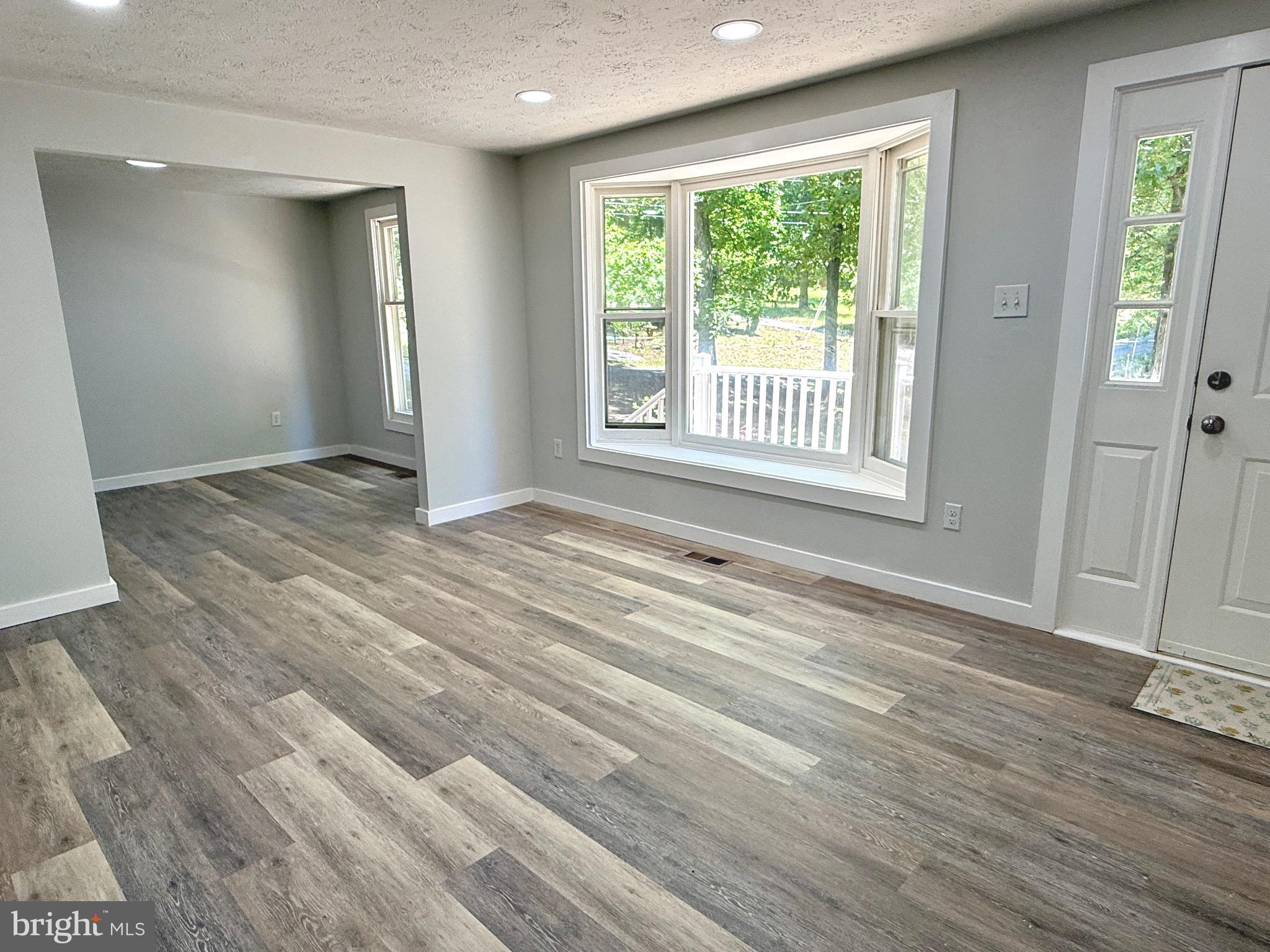 SHANNONDALE - Residential