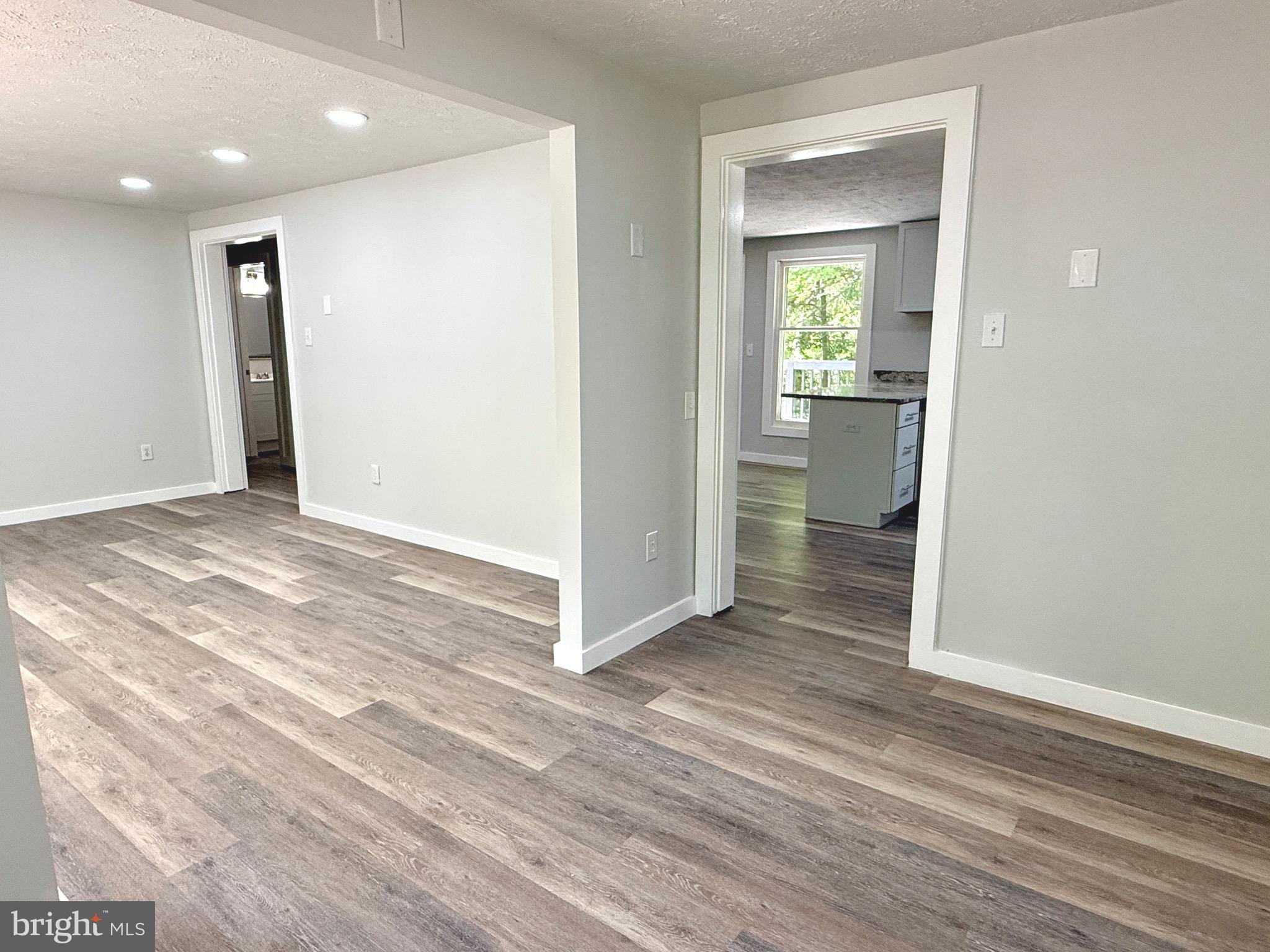 SHANNONDALE - Residential