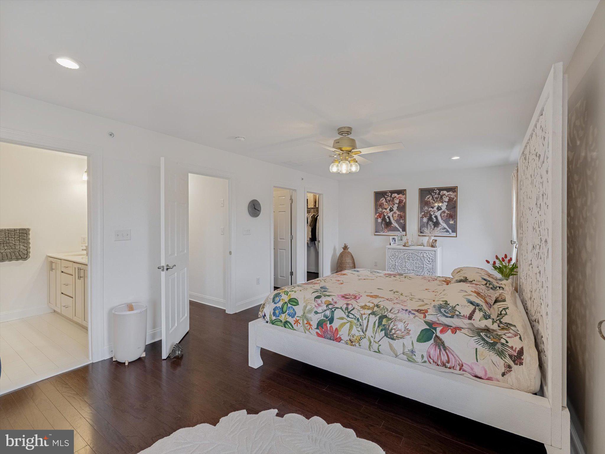 RADCLIFFE COURT - Residential