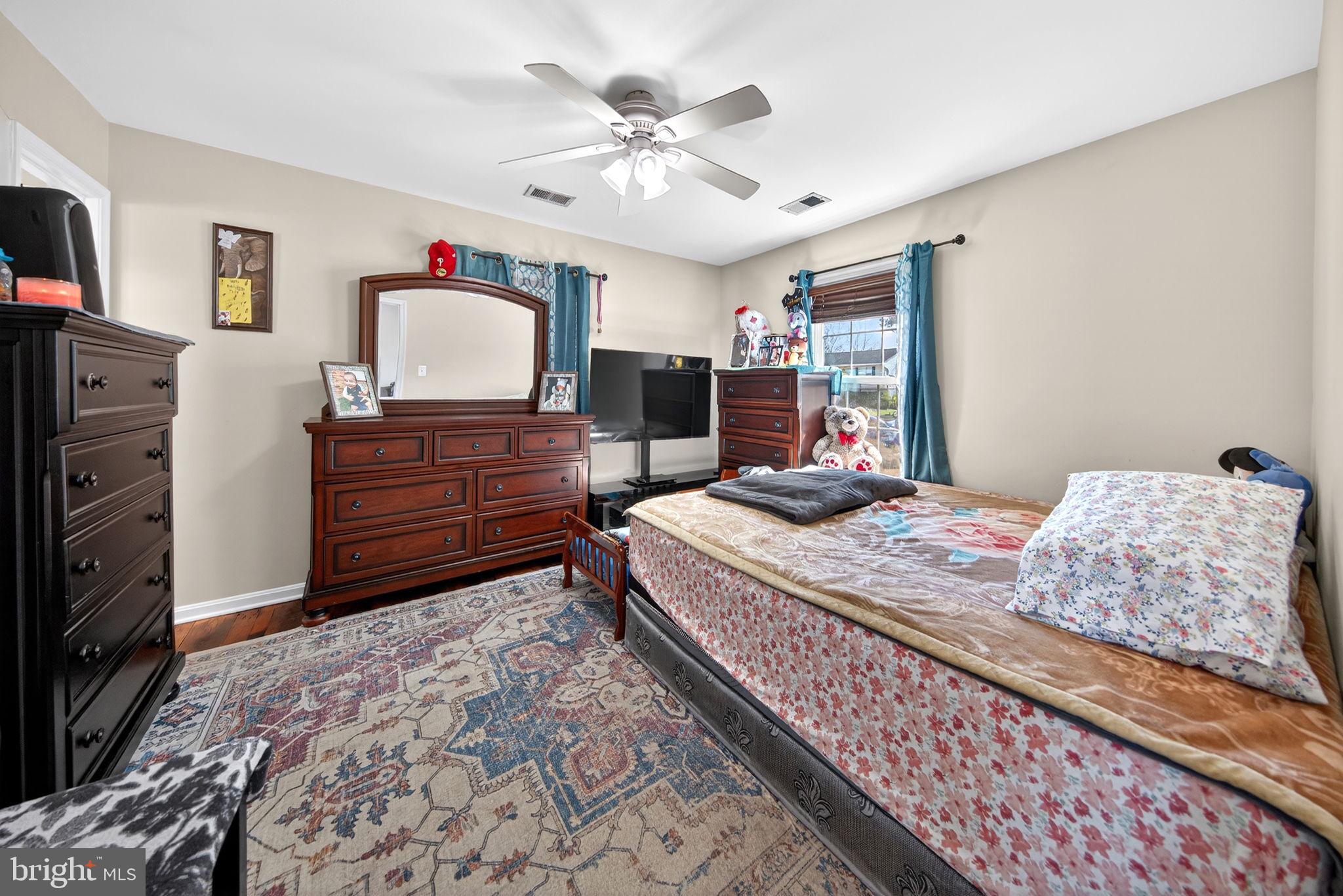 LEES GLEN - Residential