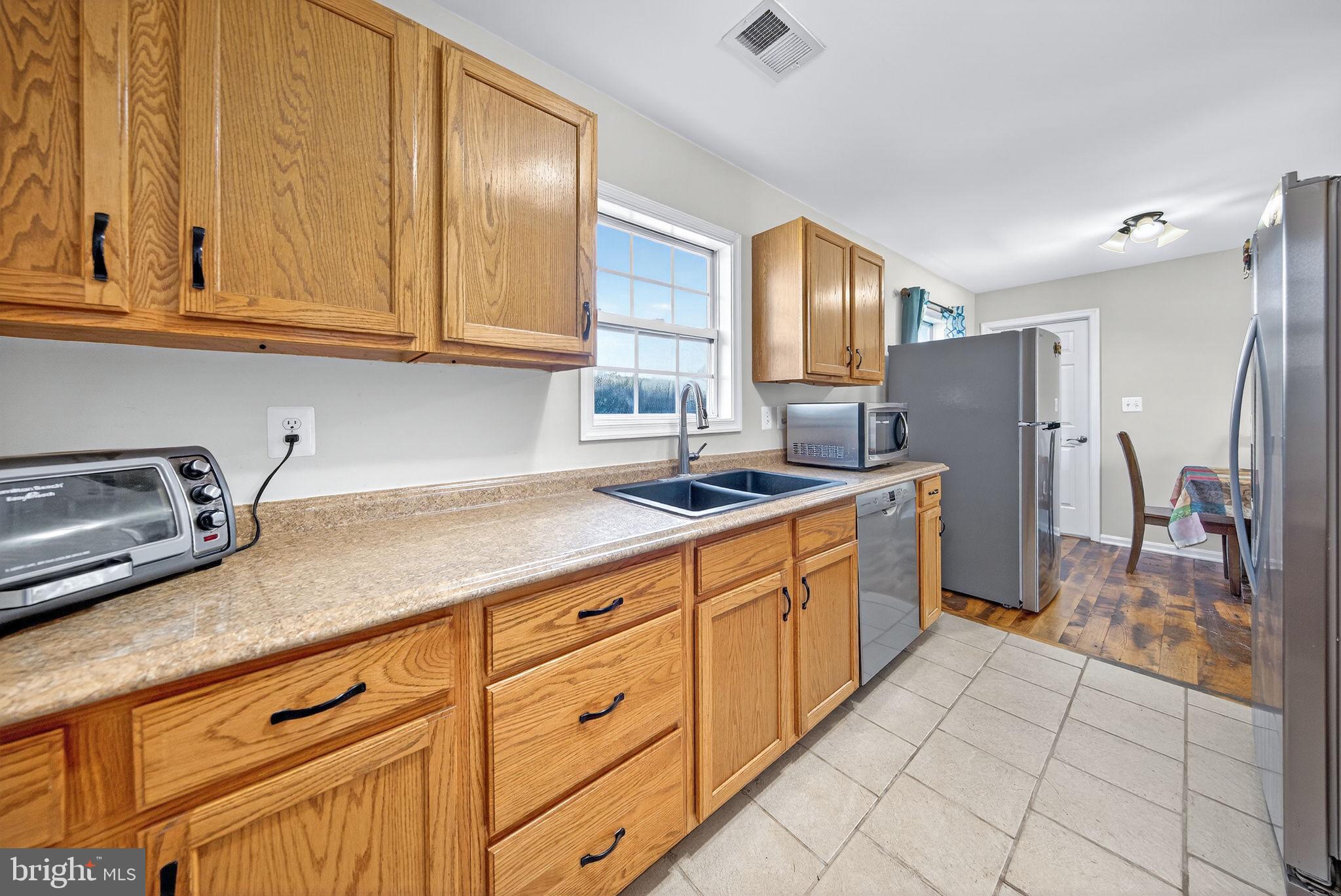 LEES GLEN - Residential