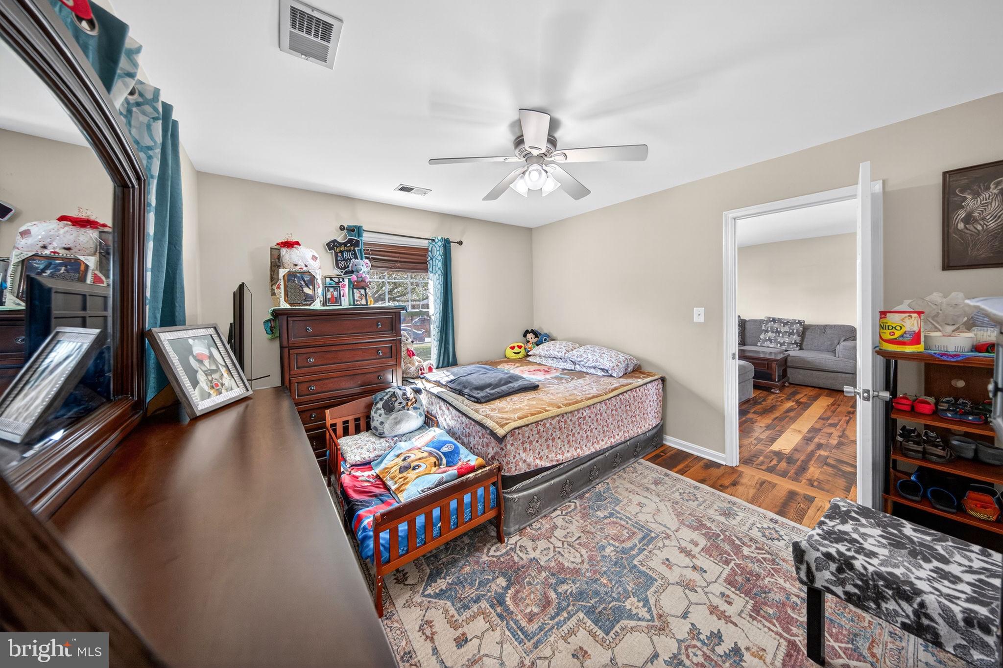 LEES GLEN - Residential