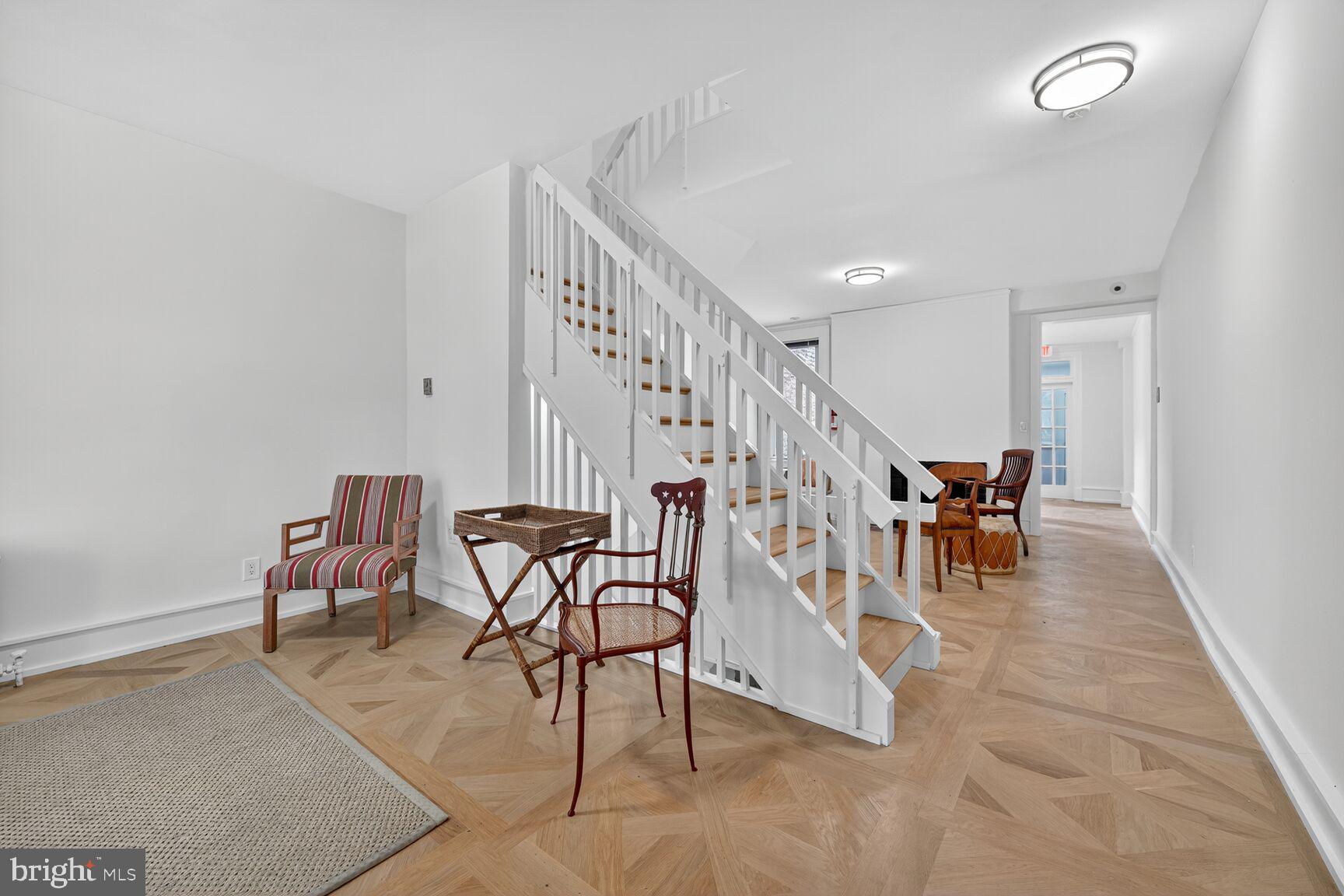 1656 33RD STREET NW