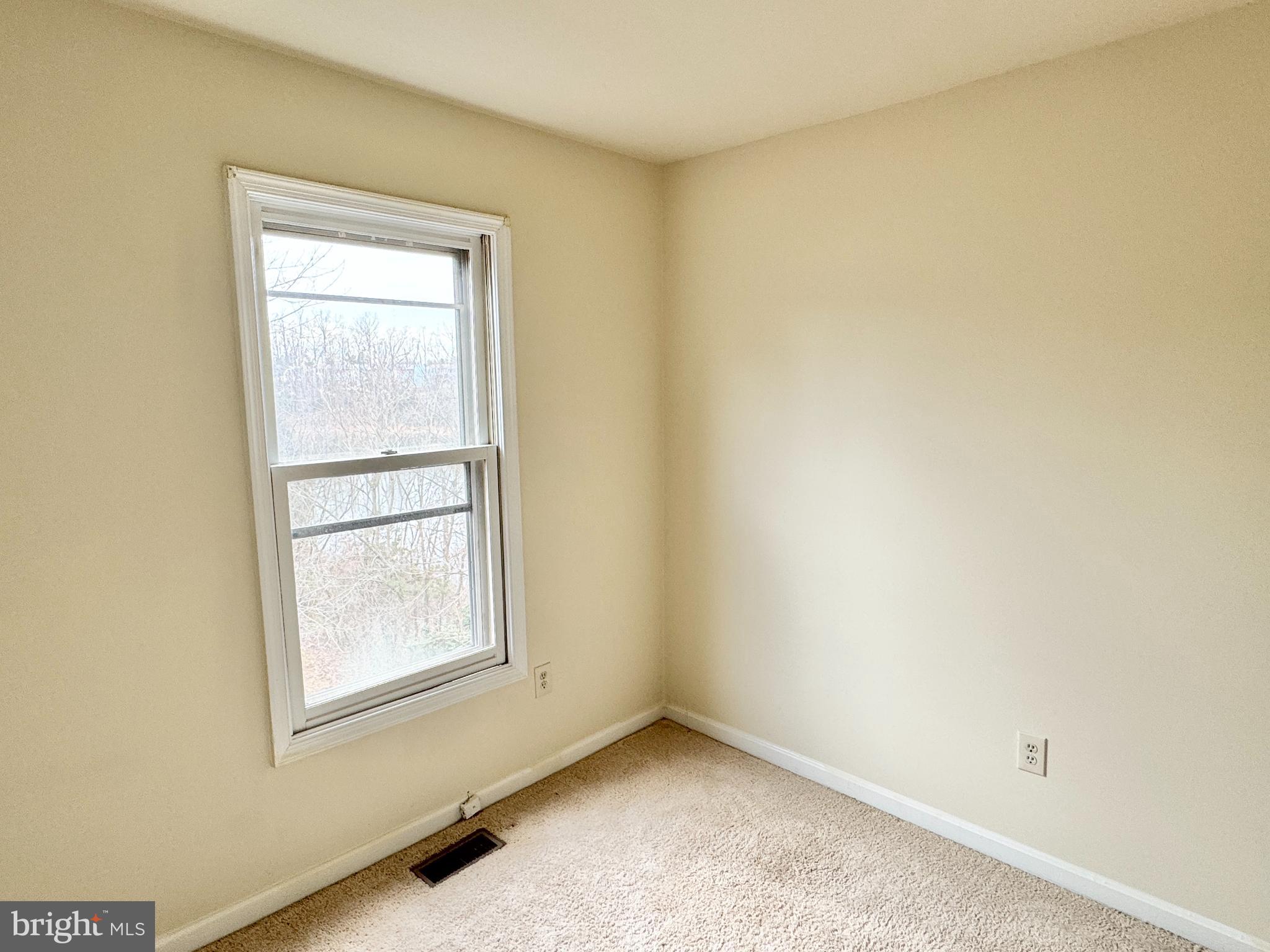 BALLANTRAYE - Residential Lease