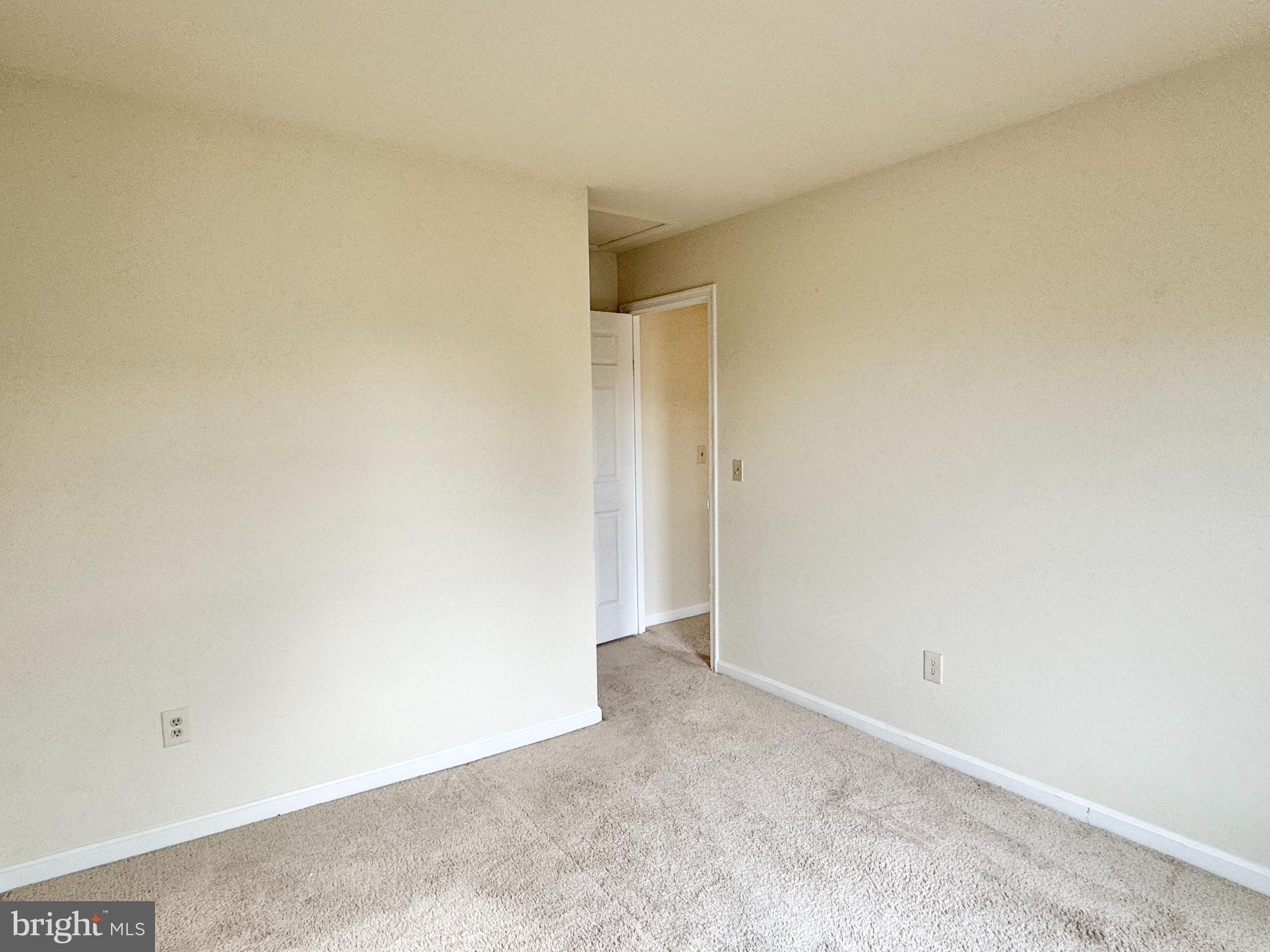 BALLANTRAYE - Residential Lease