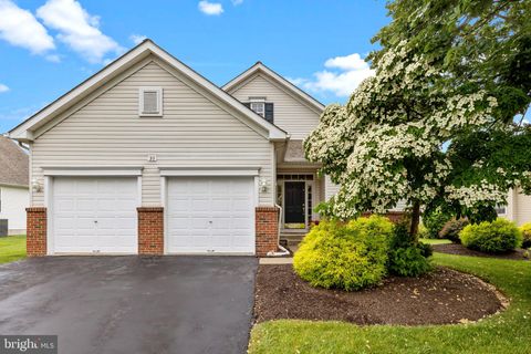 31 BLUE FLAX LANE LANGHORNE PA 19047
