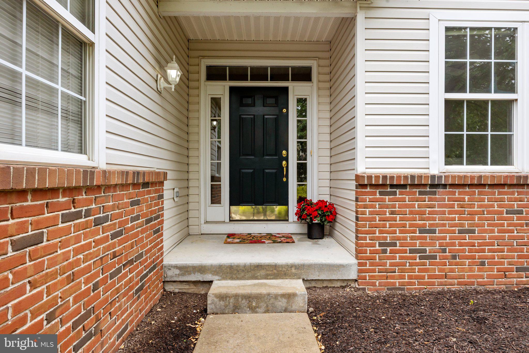 31 BLUE FLAX LANE
